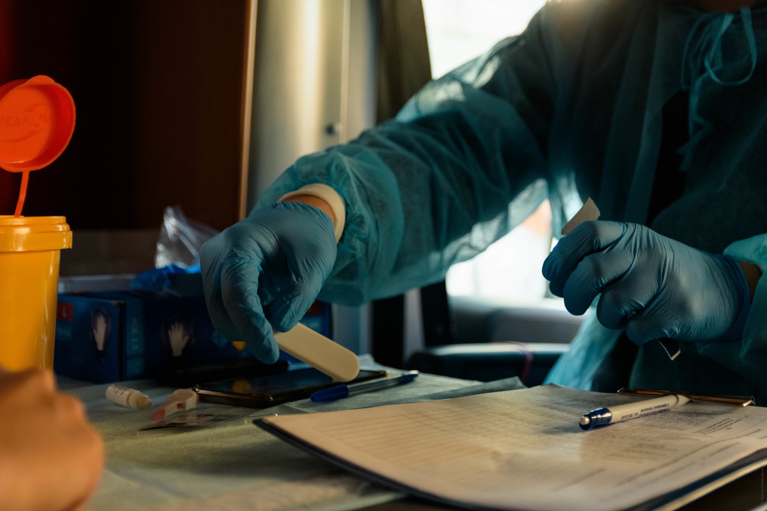 Передвижной пункт тестирования на ВИЧ. Семейный и индивидуальный фотограф Life style в Санкт-Петербурге Мария