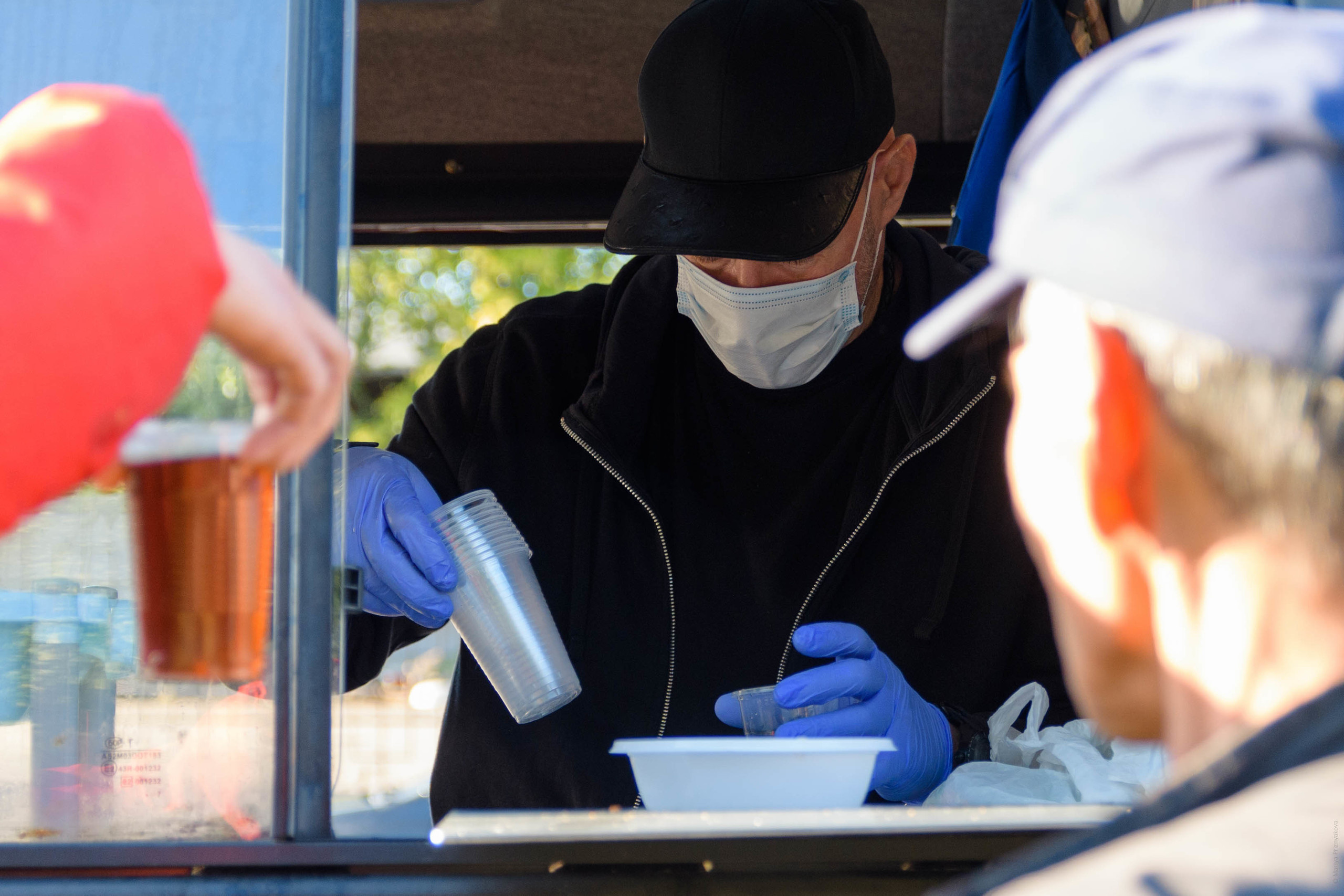 Репортаж среди бездомных. Семейный и индивидуальный фотограф Life style в Санкт-Петербурге Мария