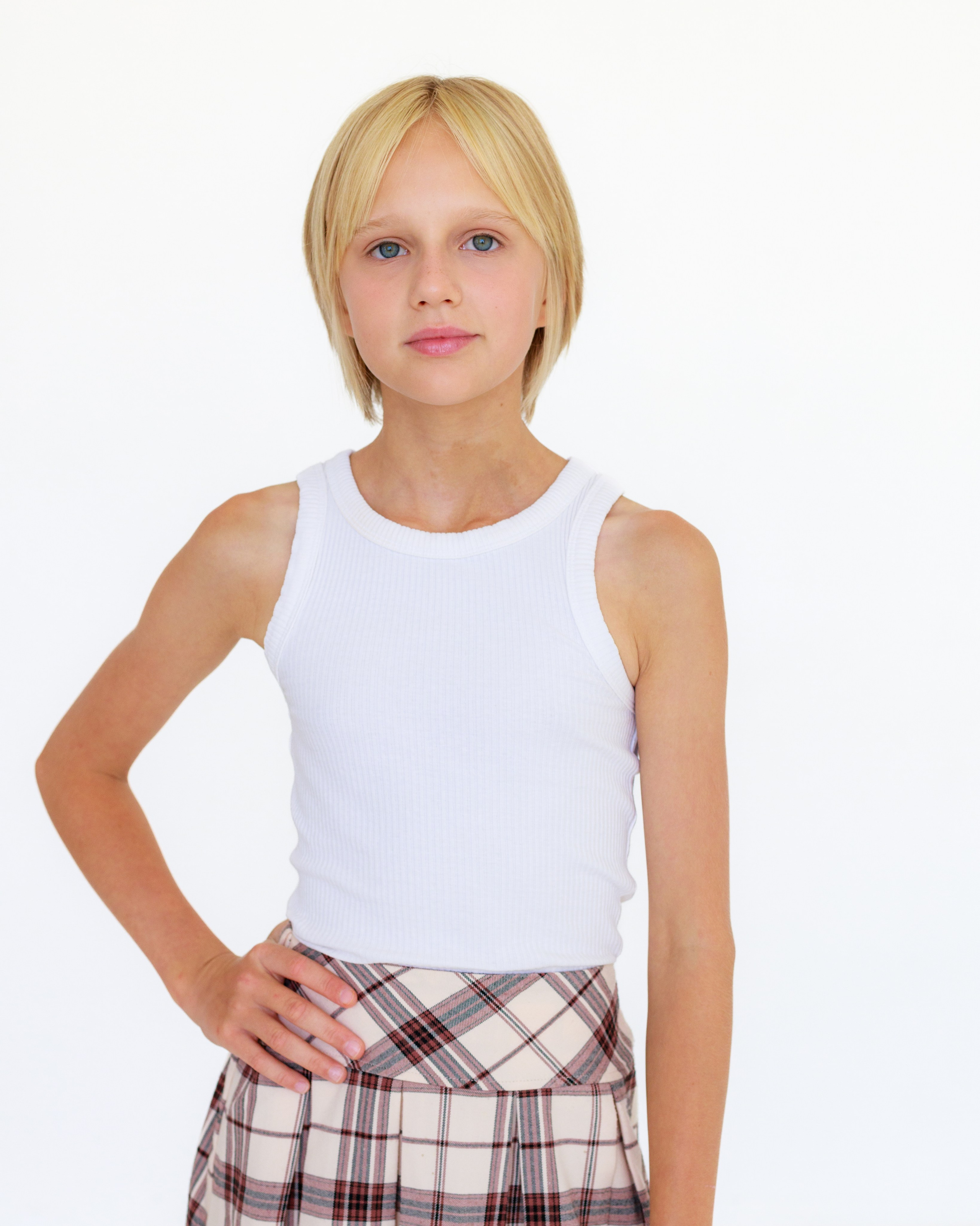 Злата Тецкая 152/11/37. Римма Зайцева контент для брендов