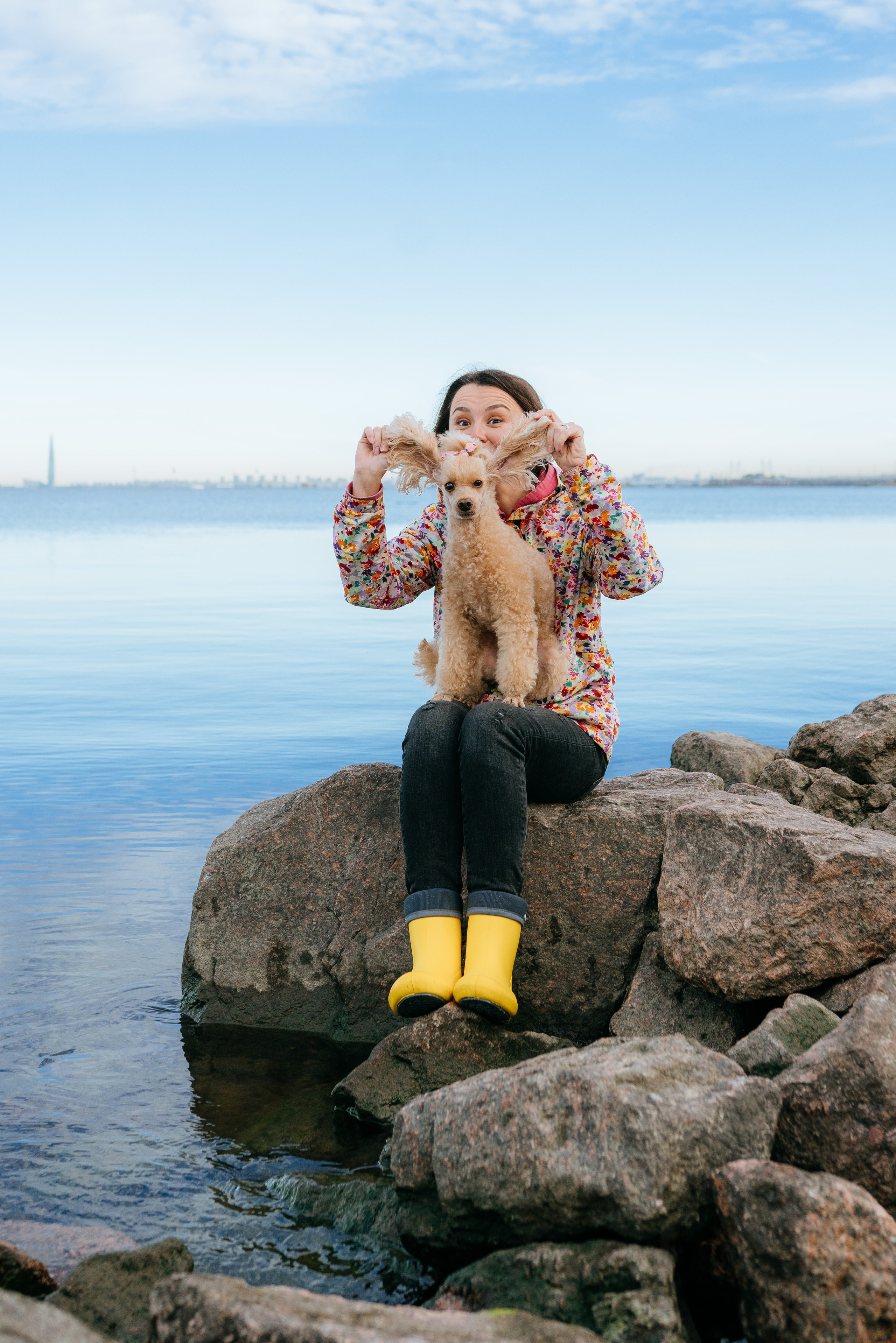 Фотосессия с собакой на пляже. Фотограф анималист в Спб недорого Олеся Майорова