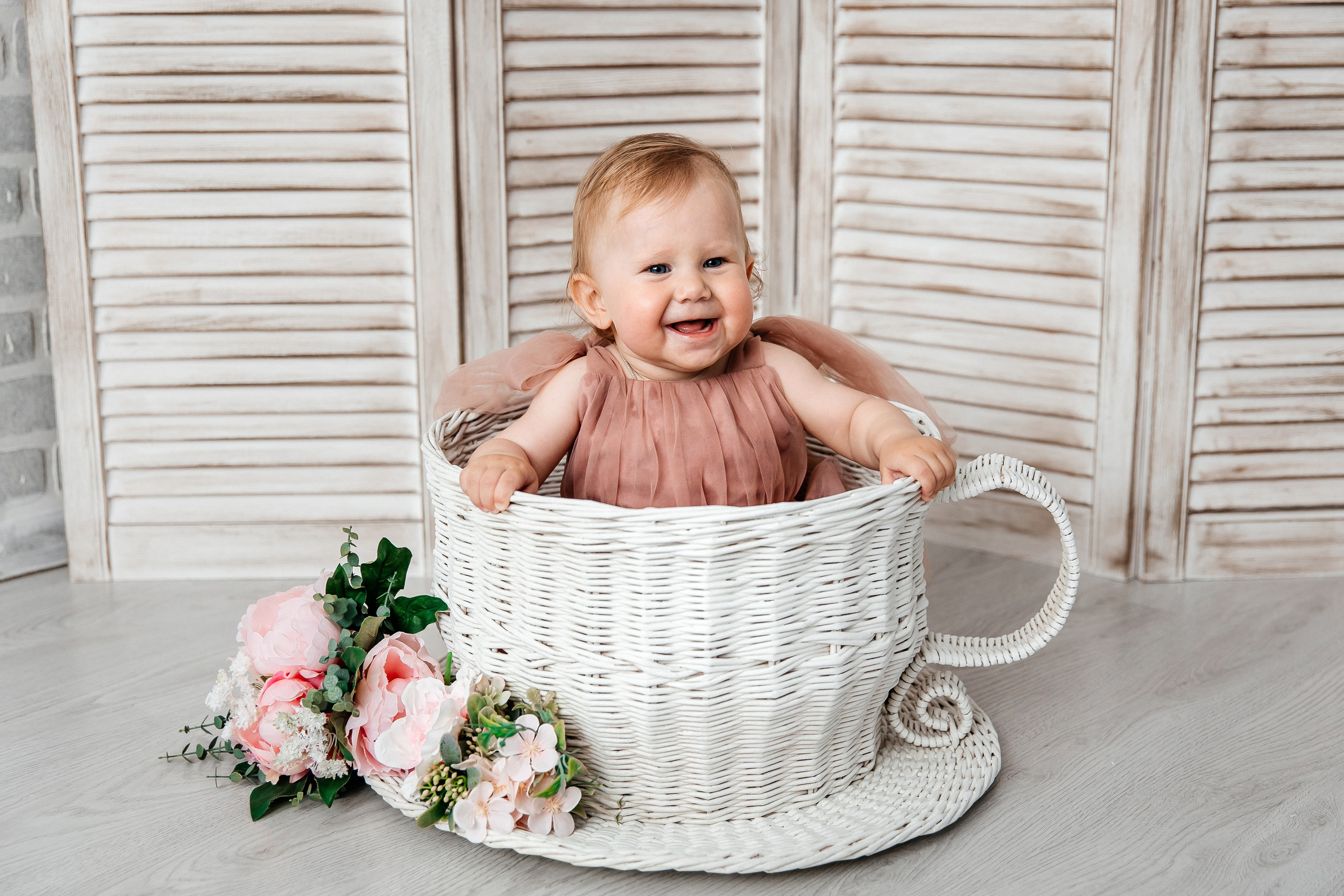 Чашечка. Детский фотограф, выпускные альбомы в Нижнем Новгороде Бодягина Мария