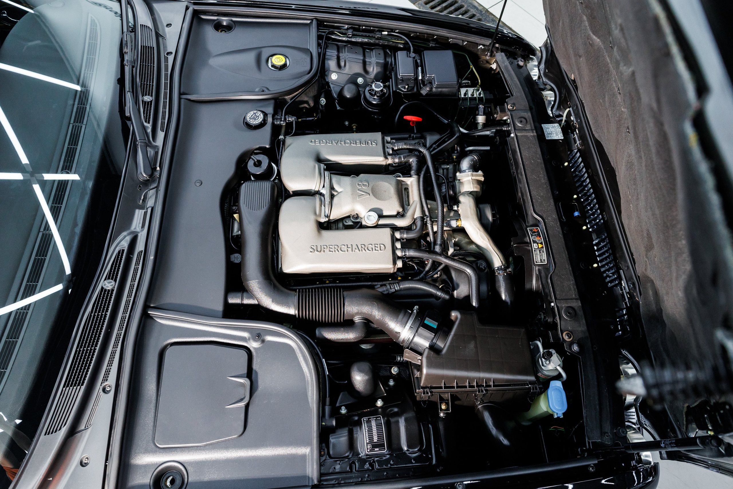 Автомобильная фотосъёмка Daimler Xj8. Фотограф Сергей Лукьянов @xapeton_photo Москва