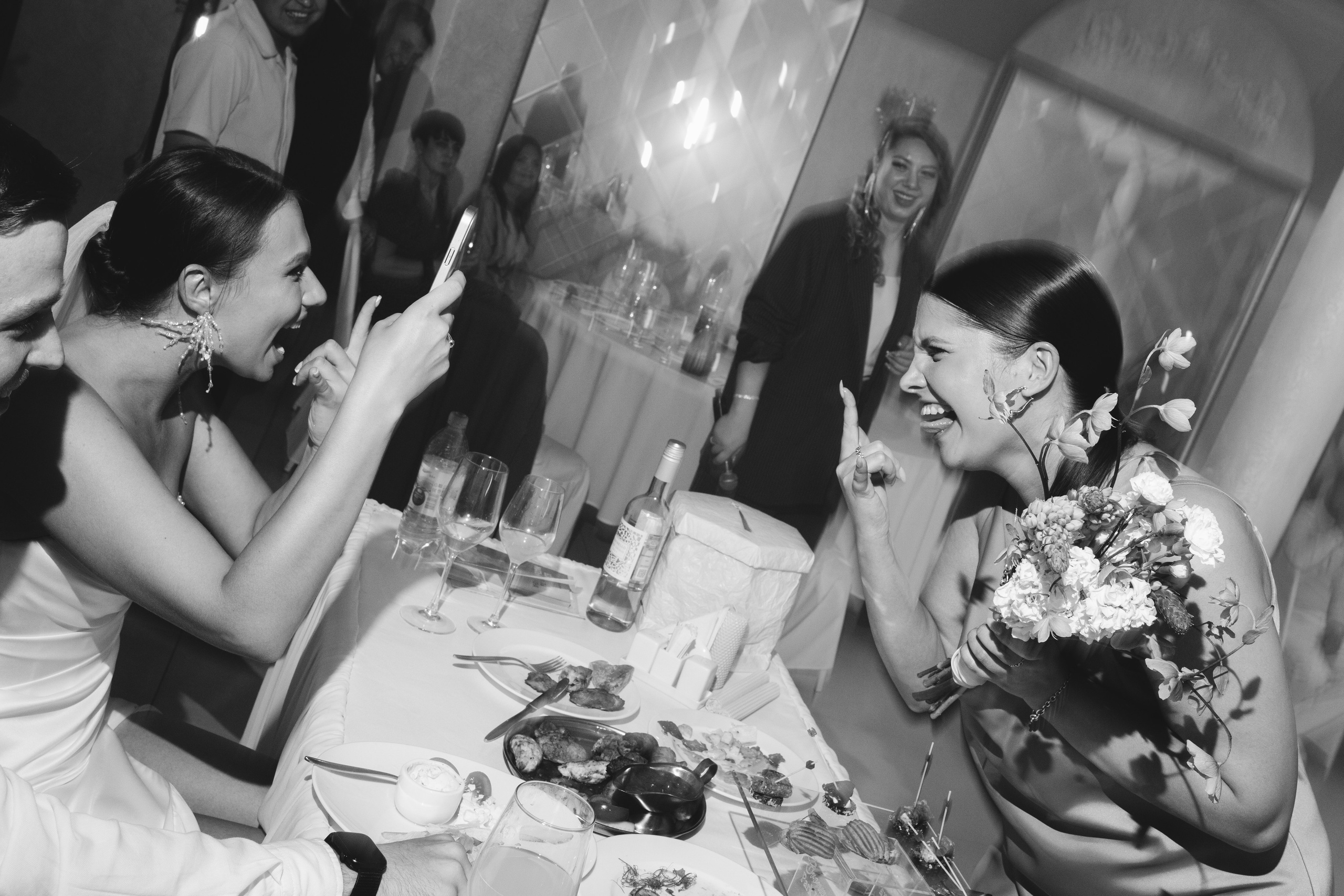 Нежные мгновения свадьбы: Семён и Вероника. Фотограф Семён Гнеушев