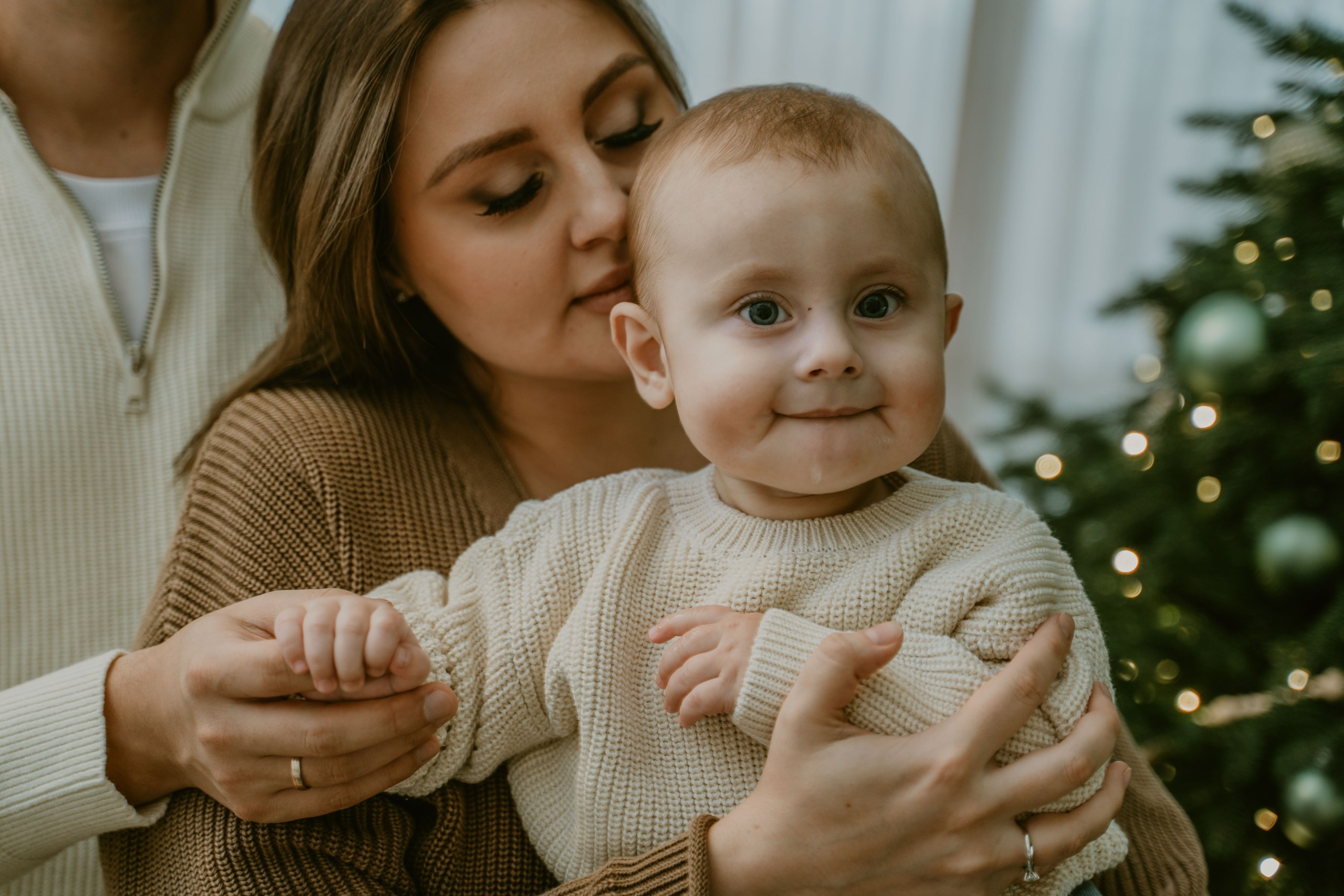 Семейная фотосессия в студии. Свадебный фотограф в Дмитрове