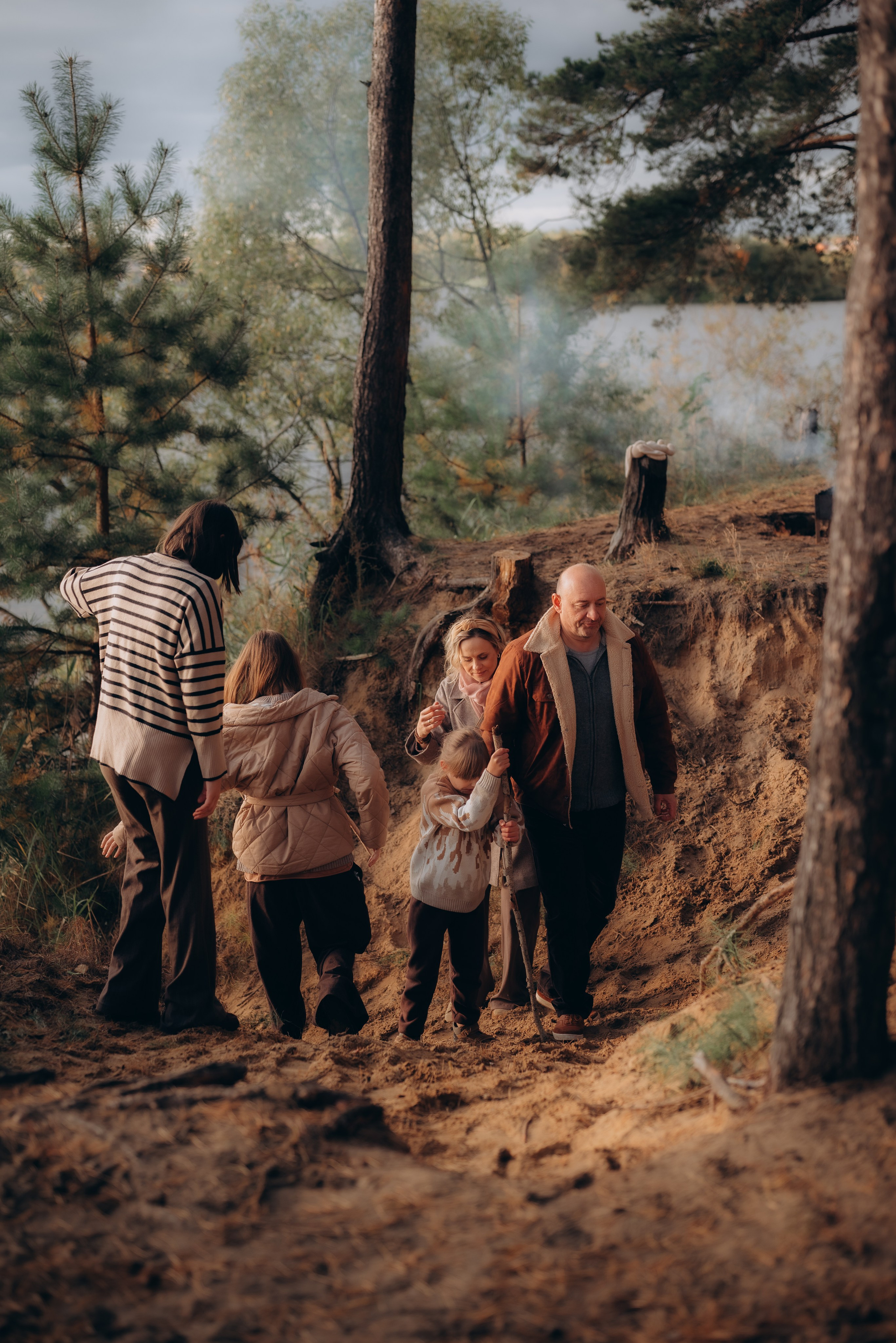 Катя, Максим, Олеся, Алёна, Ксюша и Серёжа. Семейный фотограф в Москве Дарья Пузикова
