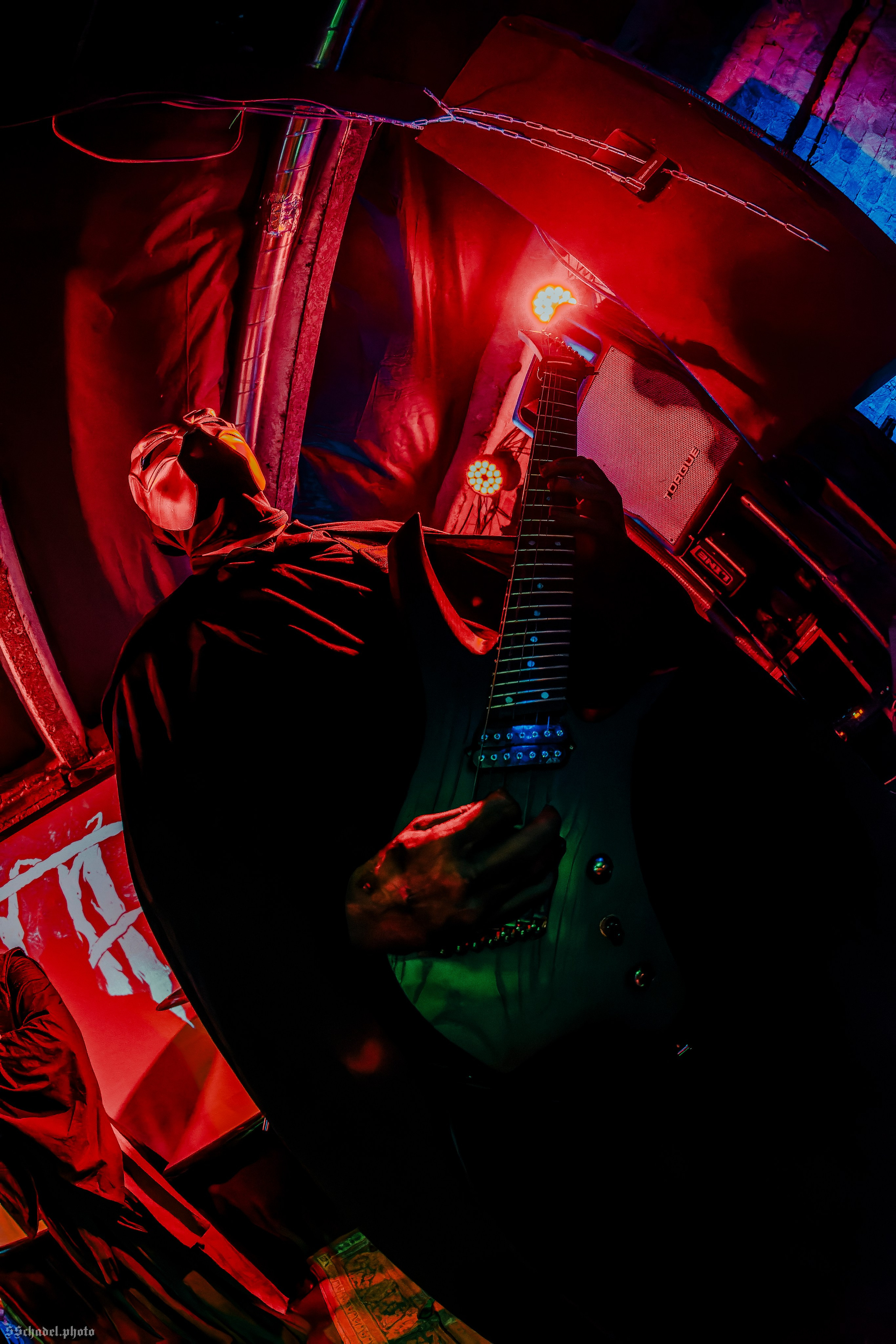 ILLA 21.06.26. We will make everything metal!