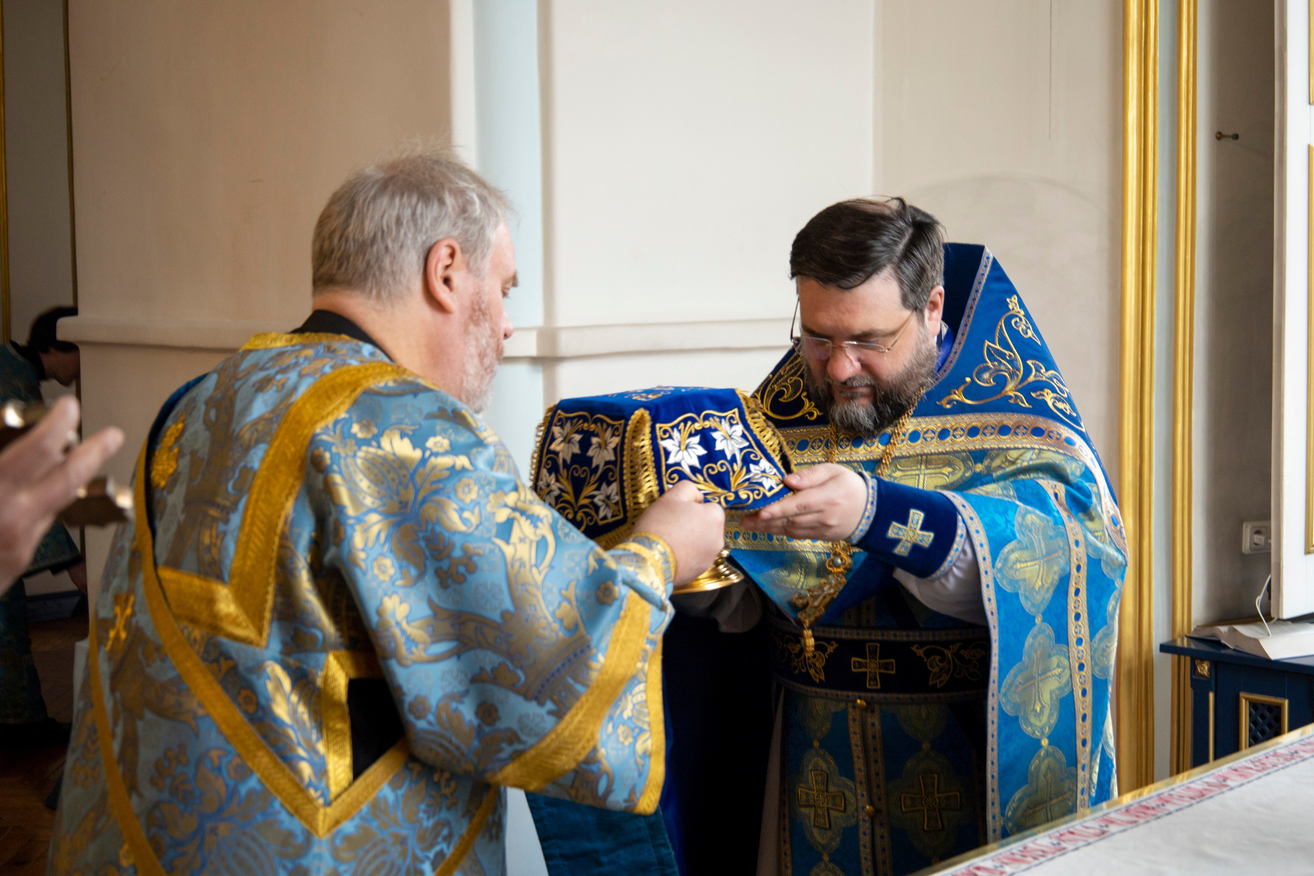 БЛАГОВЕЩЕНИЕ ПРЕСВЯТОЙ БОГОРОДИЦЫ. НИКОЛО-БОГОЯВЛЕНСКИЙ МОРСКОЙ СОБОР