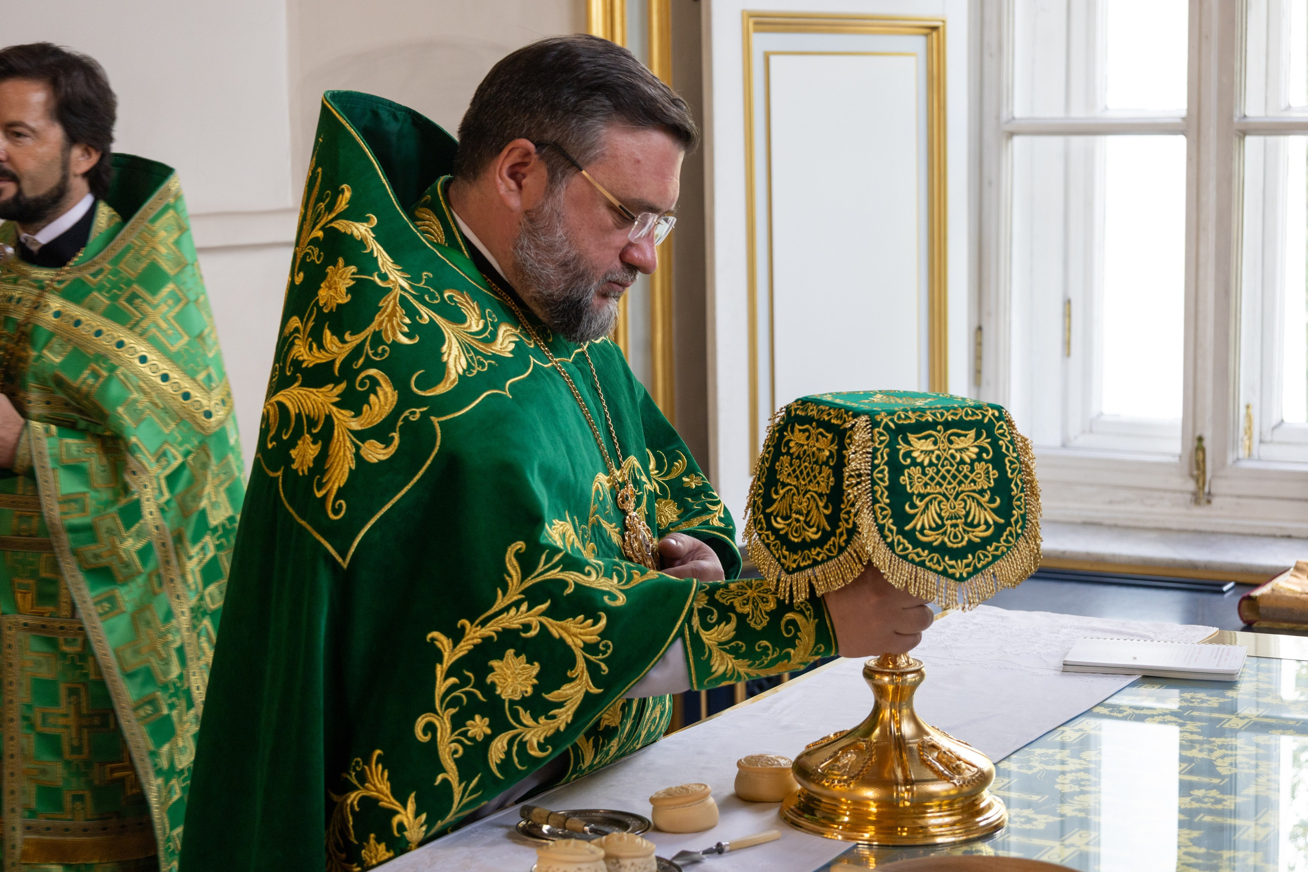 Неделя 16-я по Пятидесятнице, по Воздвижении. Глас 7-й. Попразднство Воздвижения Креста. Вмч. Никиты. НИКОЛО-БОГОЯВЛЕНСКИЙ МОРСКОЙ СОБОР