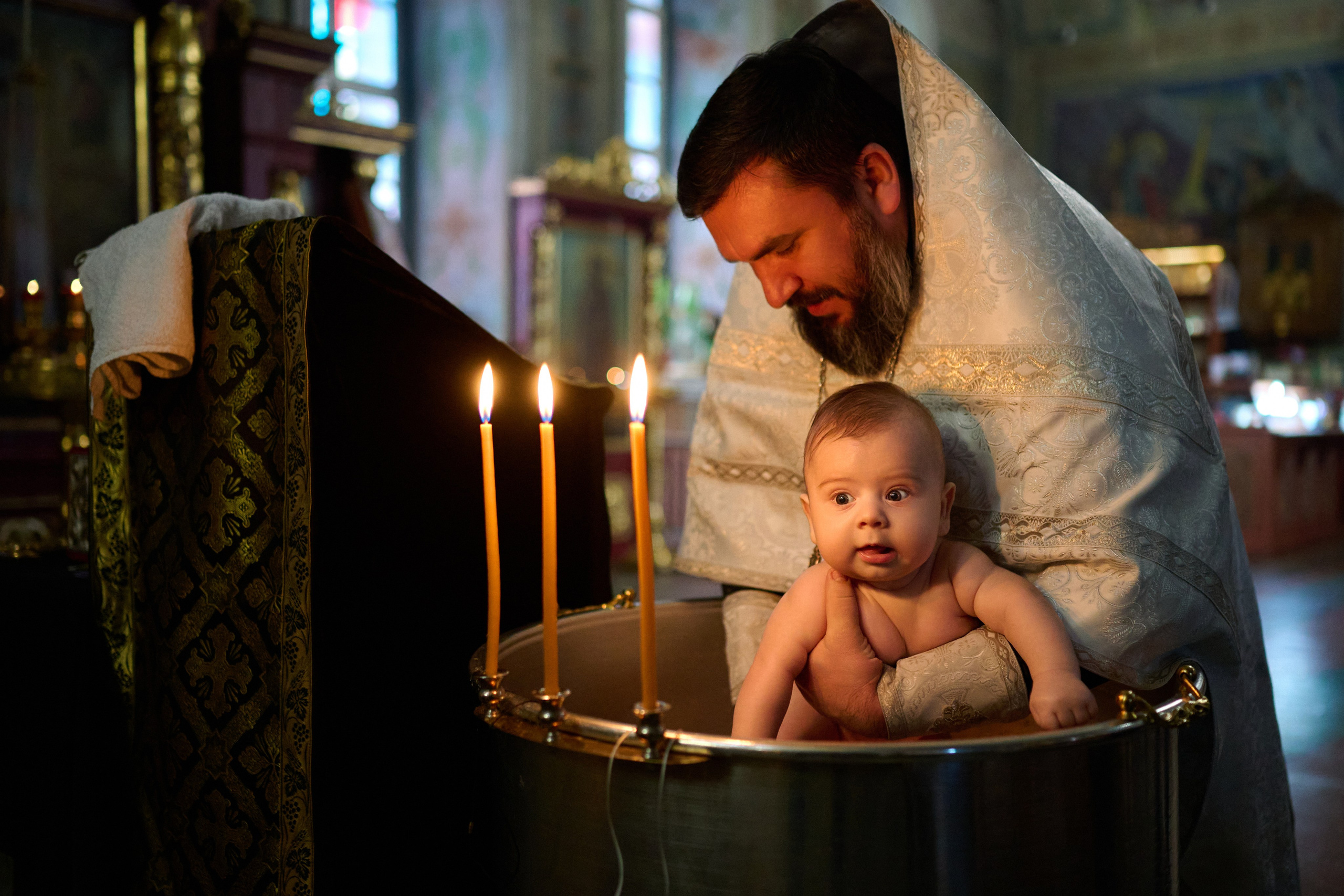 Фотосъемка крещения Саши. Профессиональный фотограф Старый Оскол, Губкин — свадьба, венчание, крещение, юбилей и день рождения