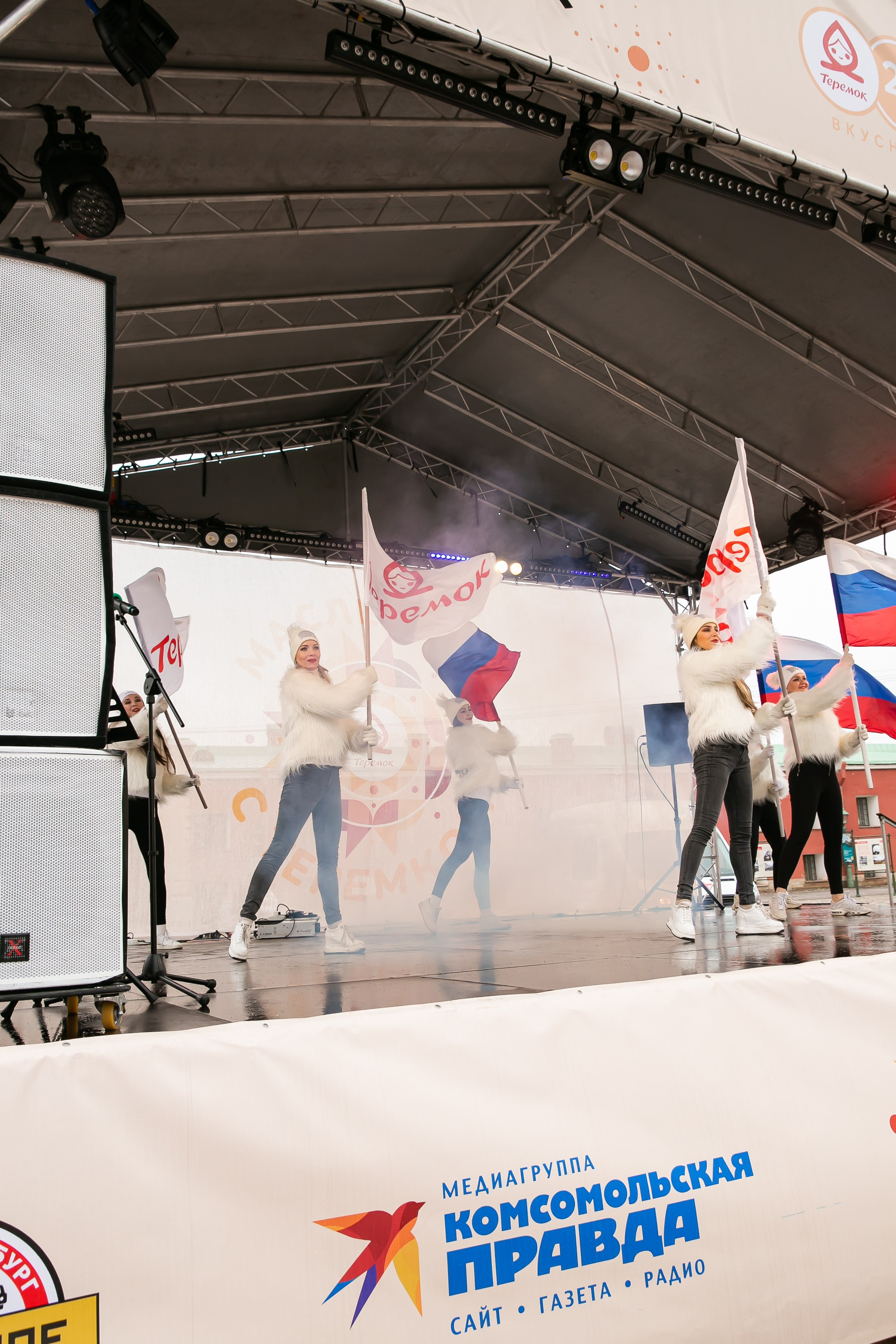 Масленица 2024 Петропавловская крепость. Семейный и портретный фотограф в Санкт-Петербурге Ольга Станкова