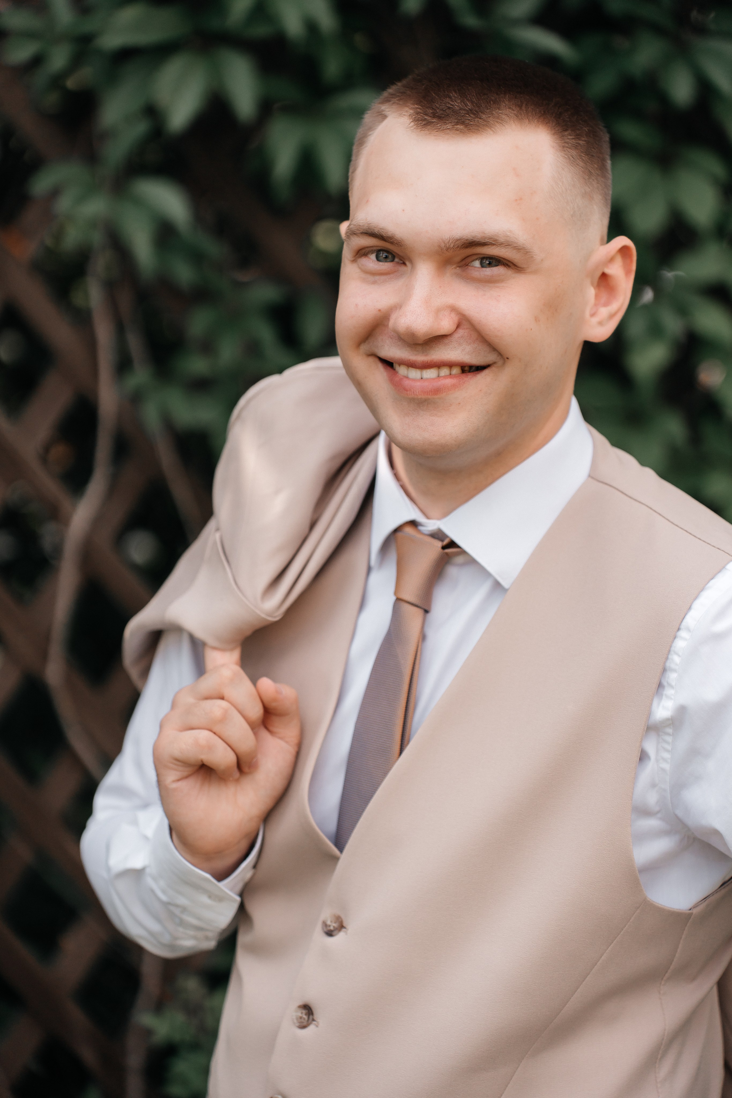 Утренние сборы. Фотограф в Екатеринбурге Семен Китаев