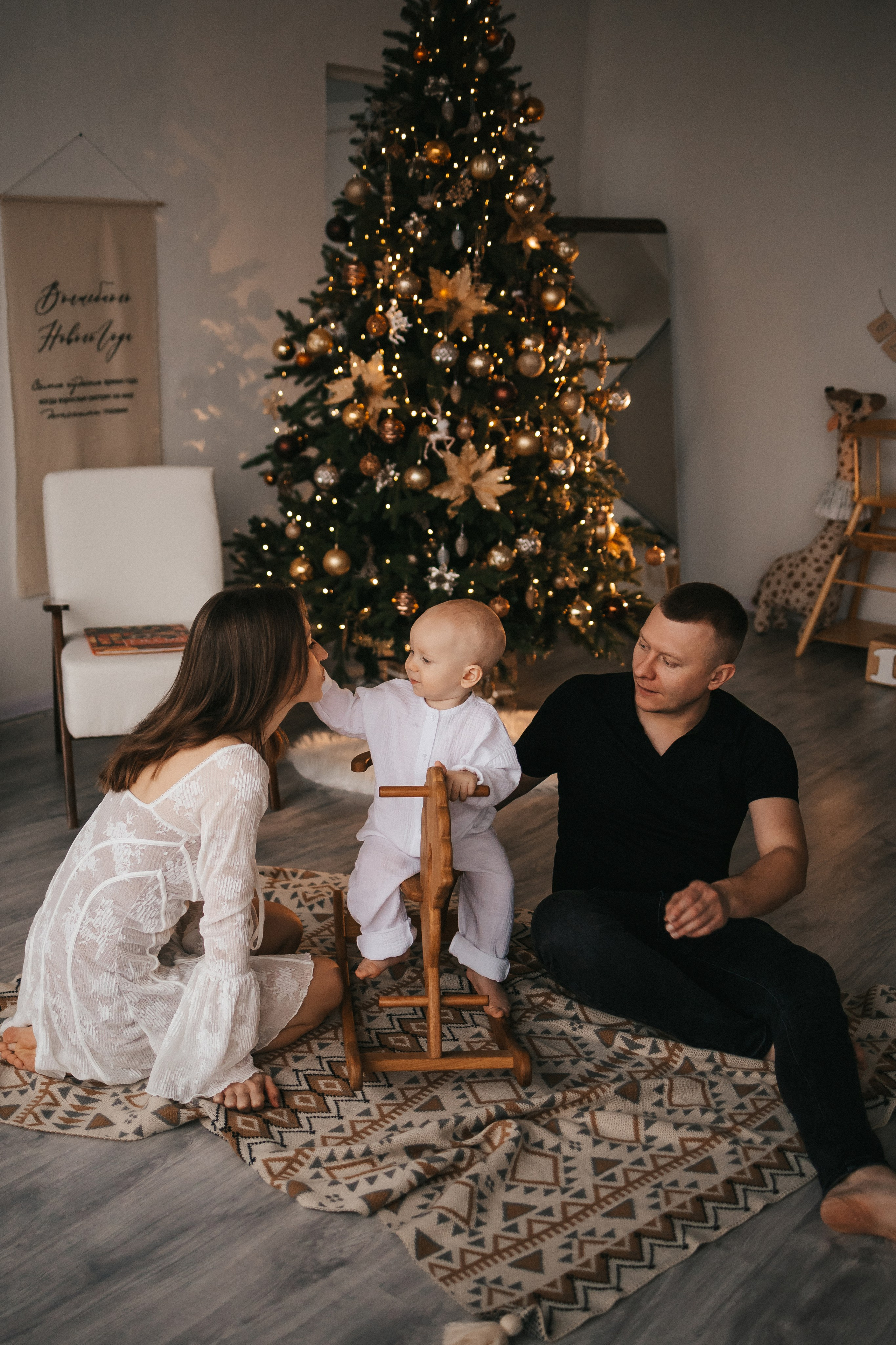 Саше 1 годик в новогодних локациях. Фотограф Нижний Новгород