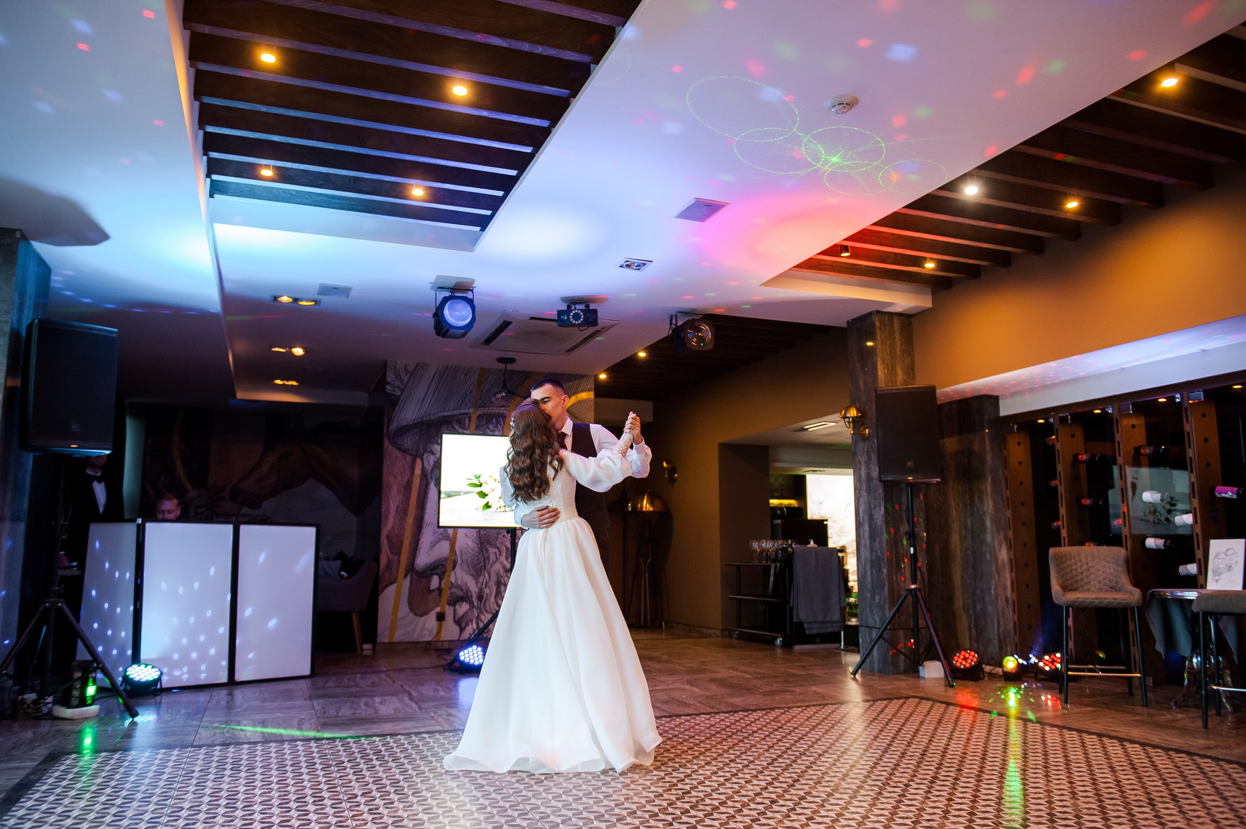 Владислав и Ирина. Иркутск. Фотограф Антонина Первая. Свадьбы, семейные и индивидуальные