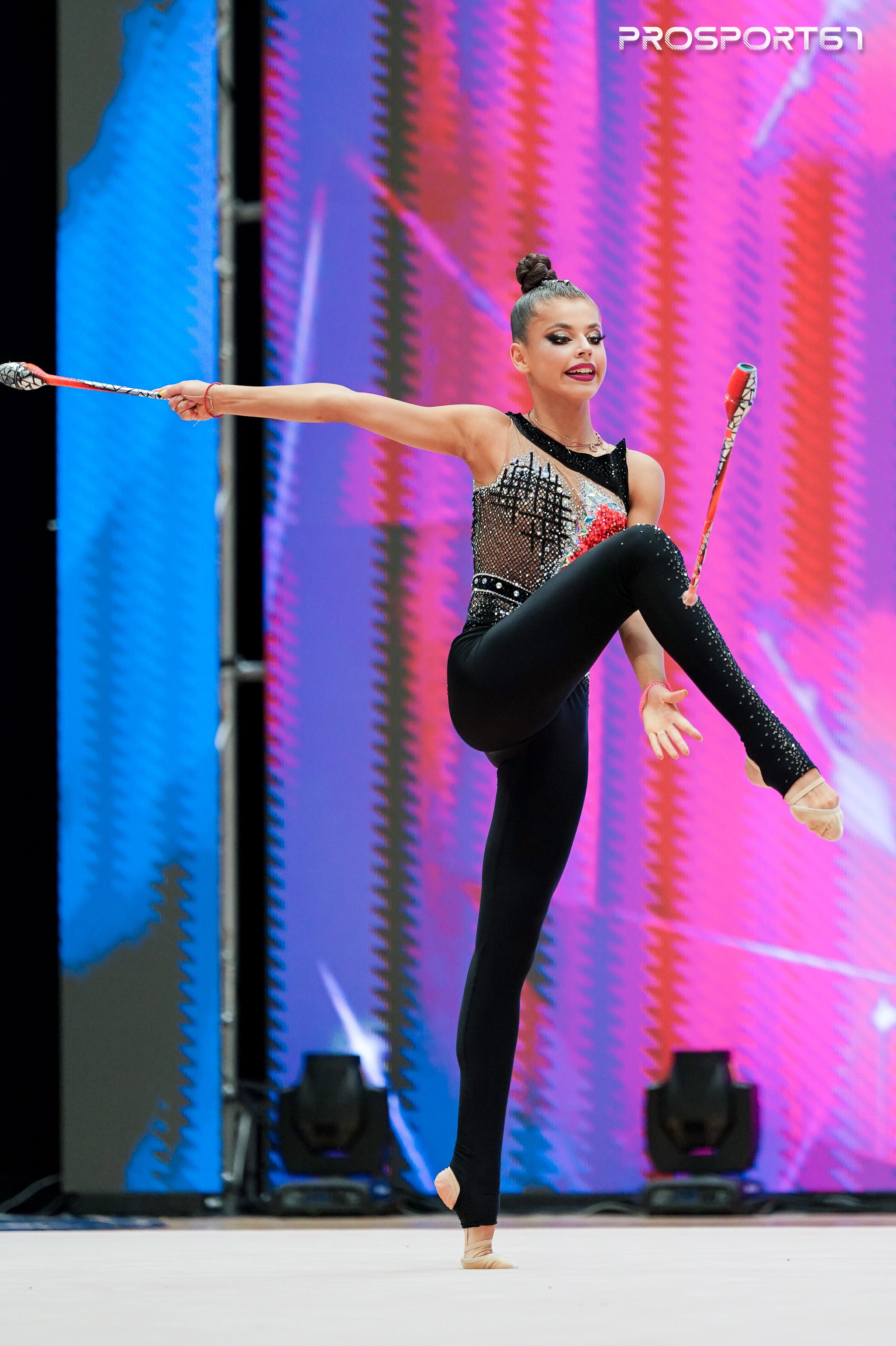 Каролина Тарасова. Хрустальная роза 2025 г.Минск. Спортивный фотограф Олег Медведев | prosport67 | Смоленск