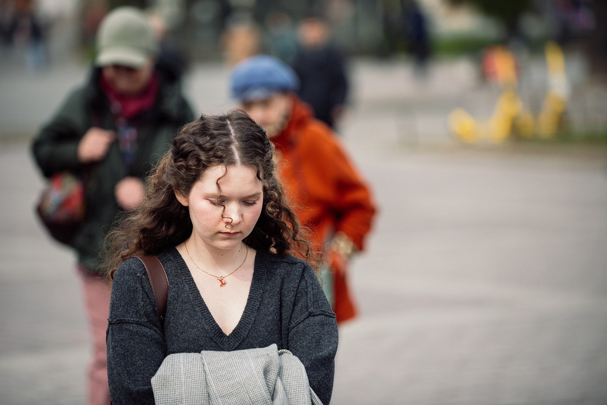 Уличная съёмка. Чёрная речка. Май 26. Репортажный фотограф в Санкт-Петербурге Анастасия Клёпова