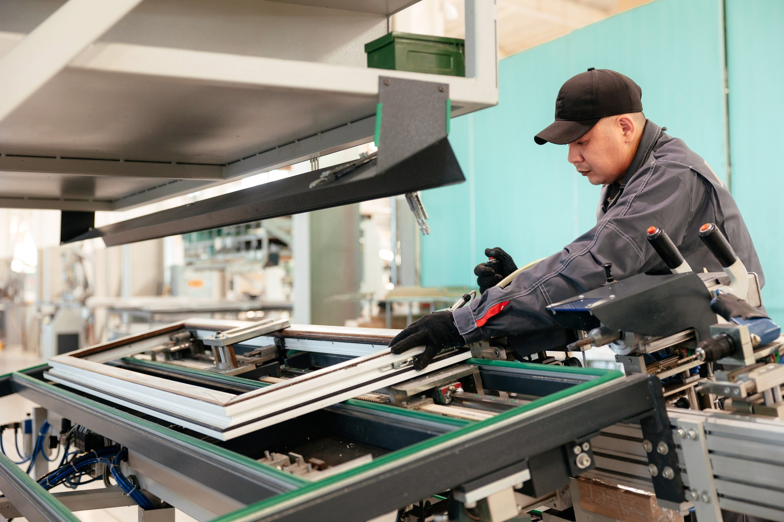 Техновид Плюс — производство светопрозрачных конструкций. Фотограф для бизнеса Константин Брусницын в Екатеринбурге