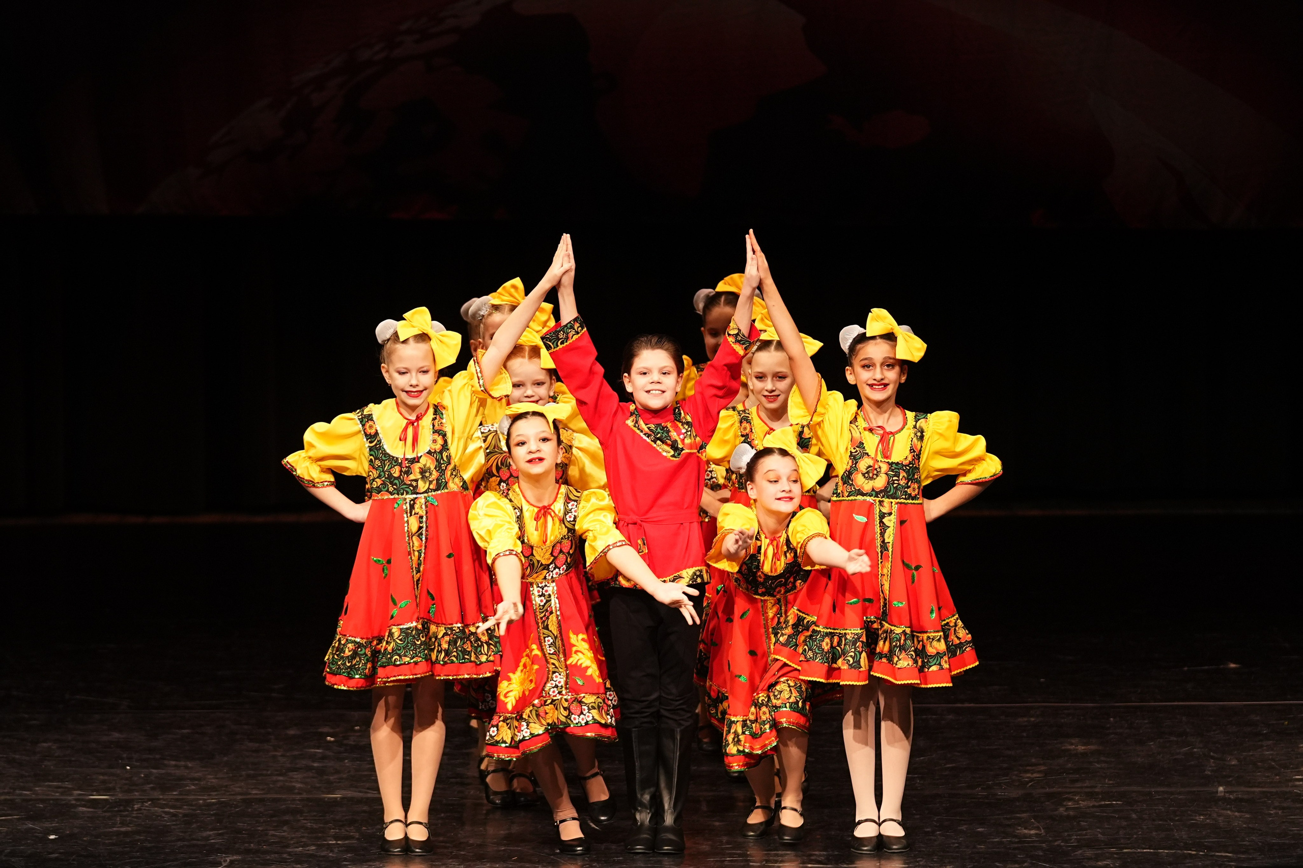 7 декабря, блок 1, г. Москва. Золотое яблочко