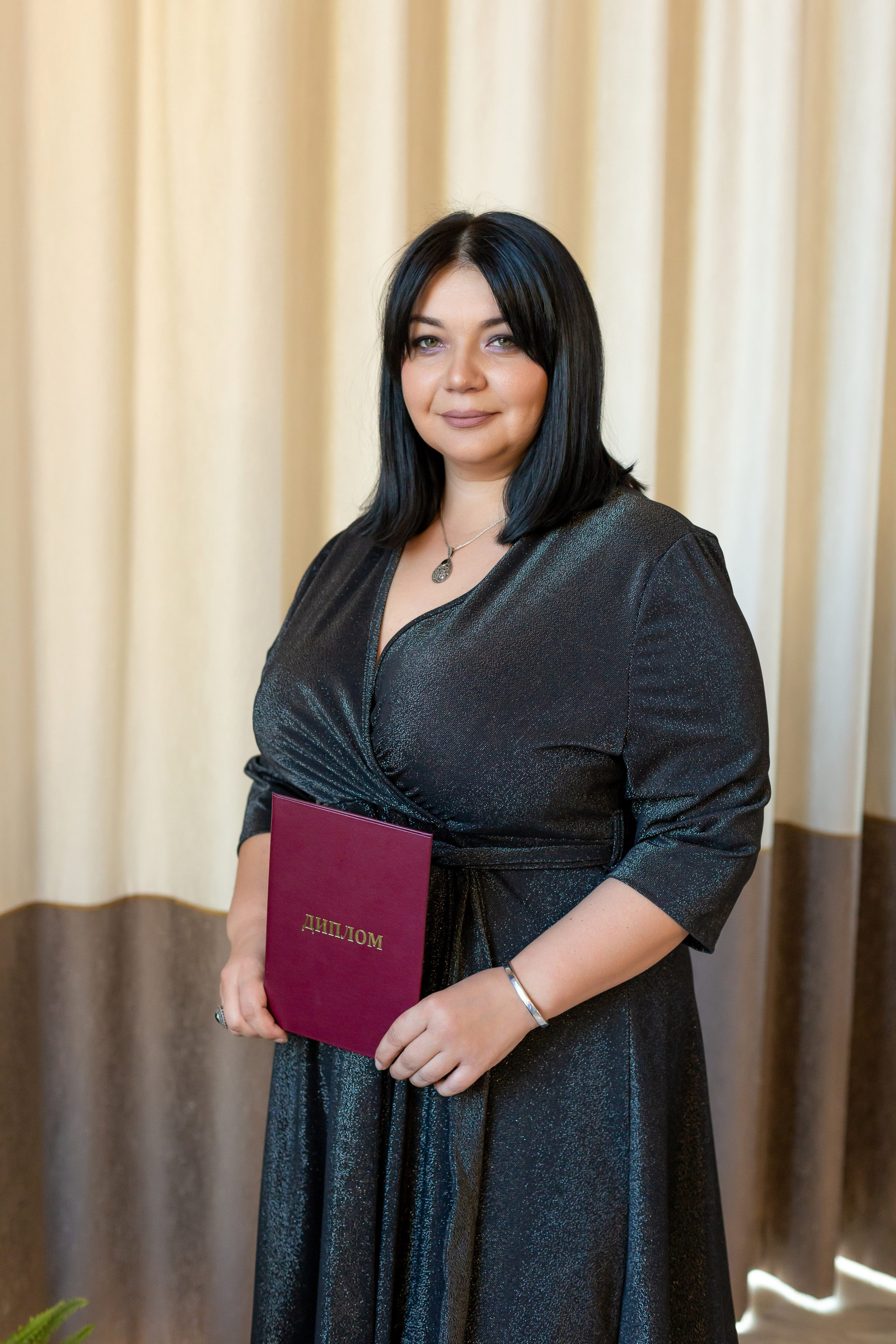 Выпускной курса психологов. Ирина Квасова | Фотограф в стиле VOGUE | Тюмень