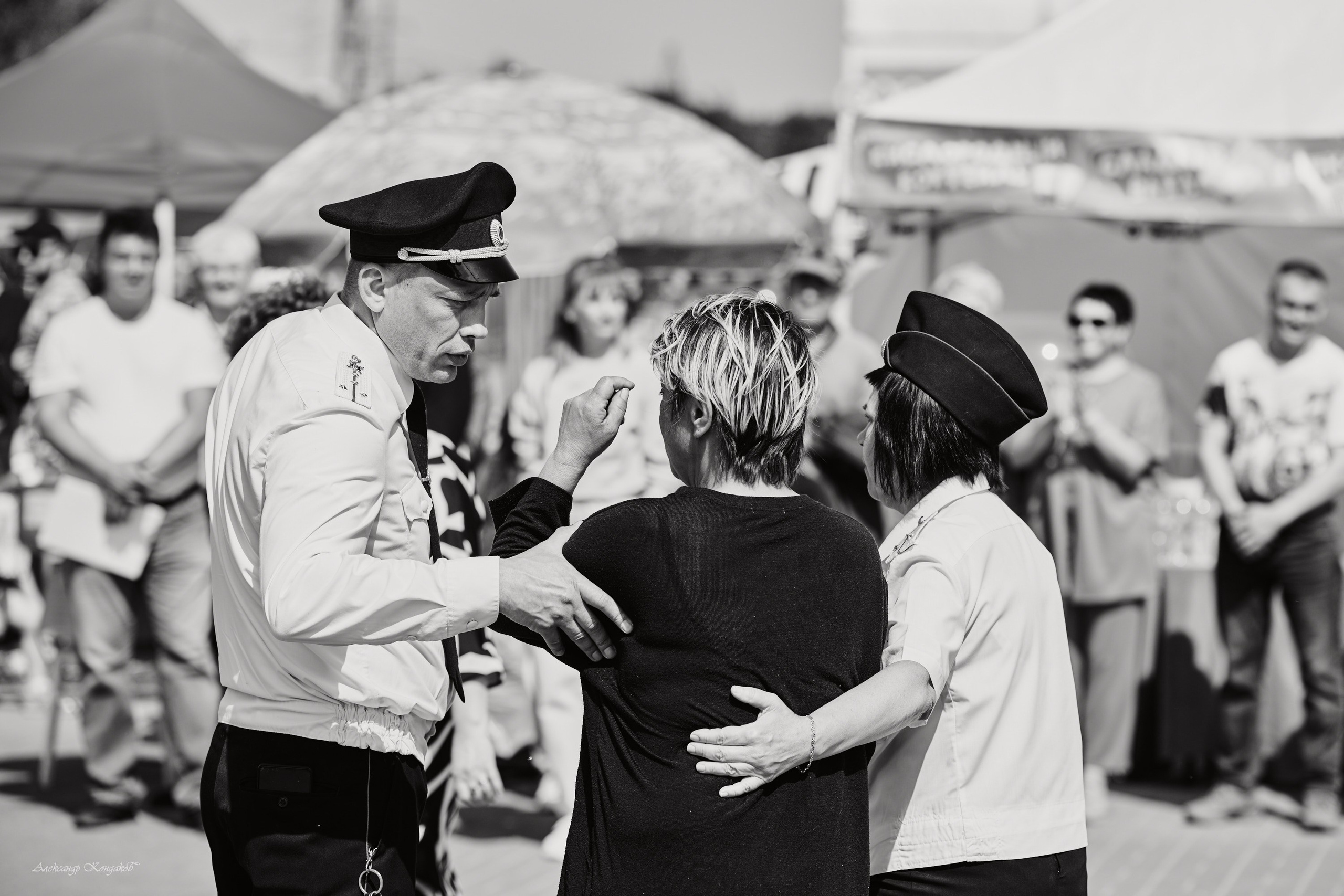 Черно белые снимки. Фотограф для маркетплейсов в Иваново | Съемки одежды и белья