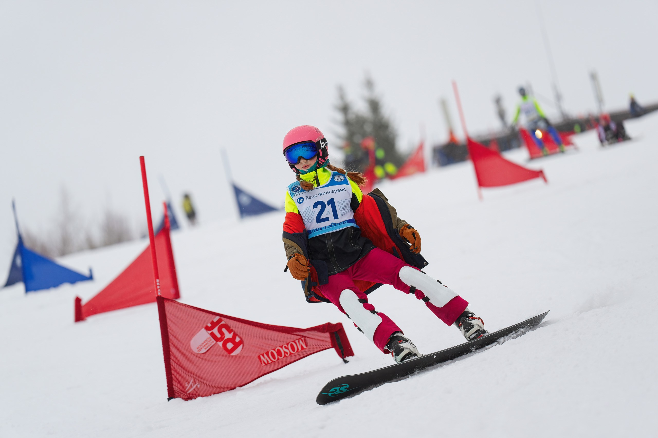 Первенство МУ ДО СШ «Шуколово» по сноуборду PSL. Фотограф Студитский Евгений