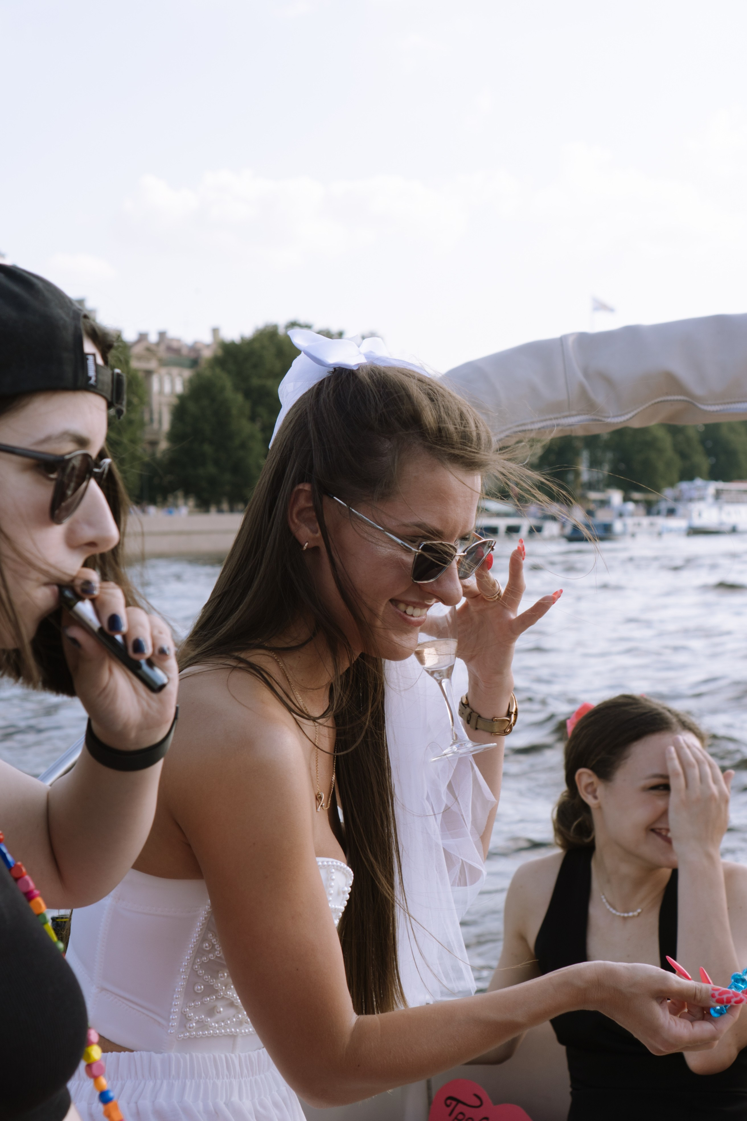 ДЕВИЧНИК НА КАТЕРЕ. Профессиональный фотограф, Санкт-Петербург — Виктория Богомолова