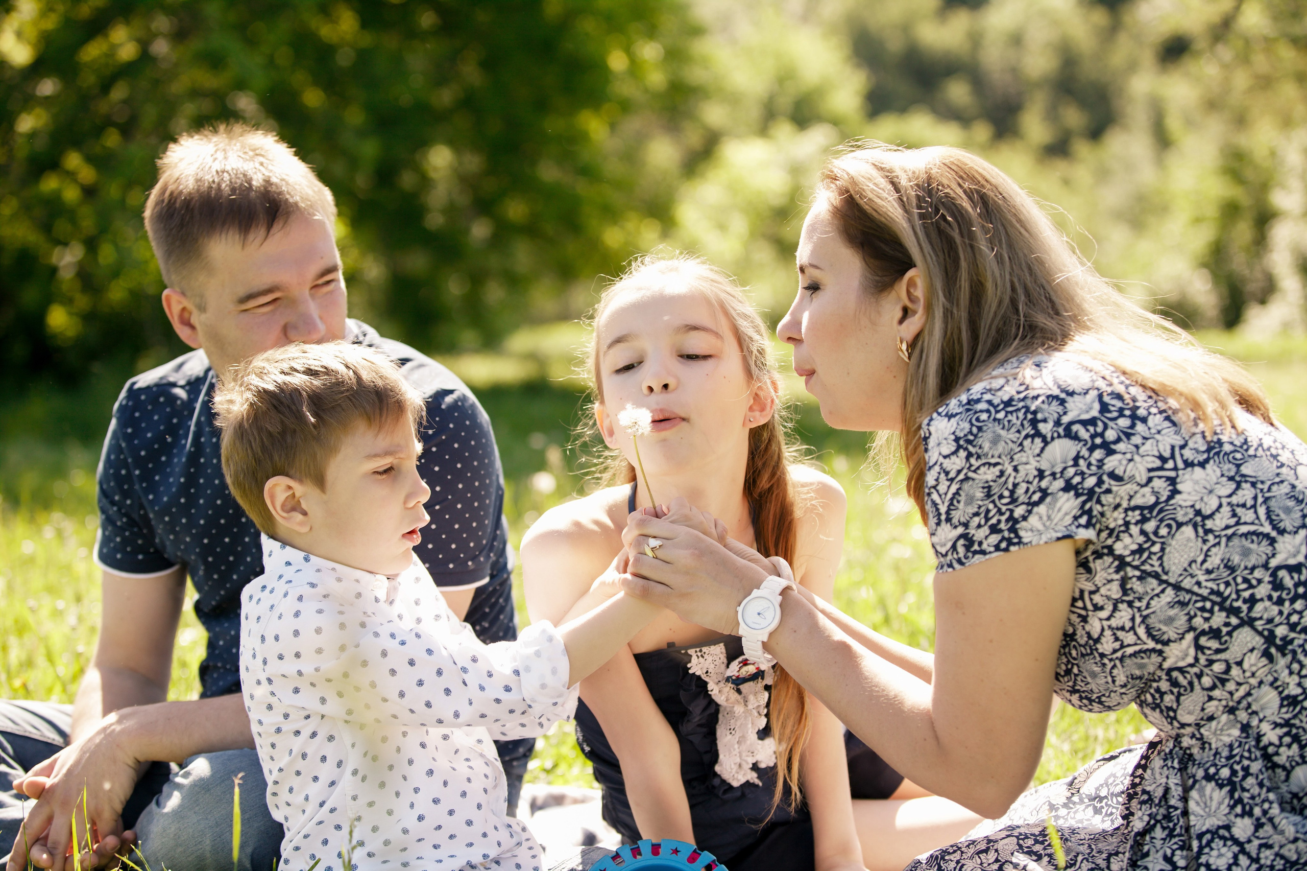 Семейная съемка в парке. Фотографы в Москве Светлана Устинова и Сергей Грачев