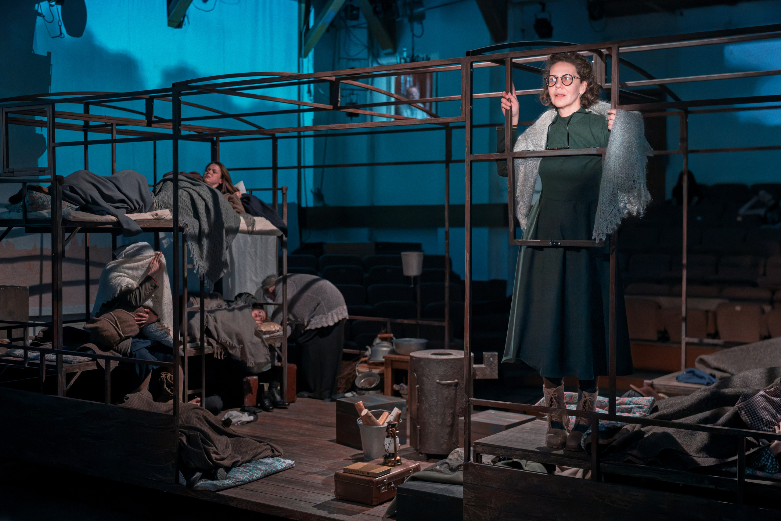 Театр Сфера: Эшелон. Сайт фотографа Сергея Абрамова