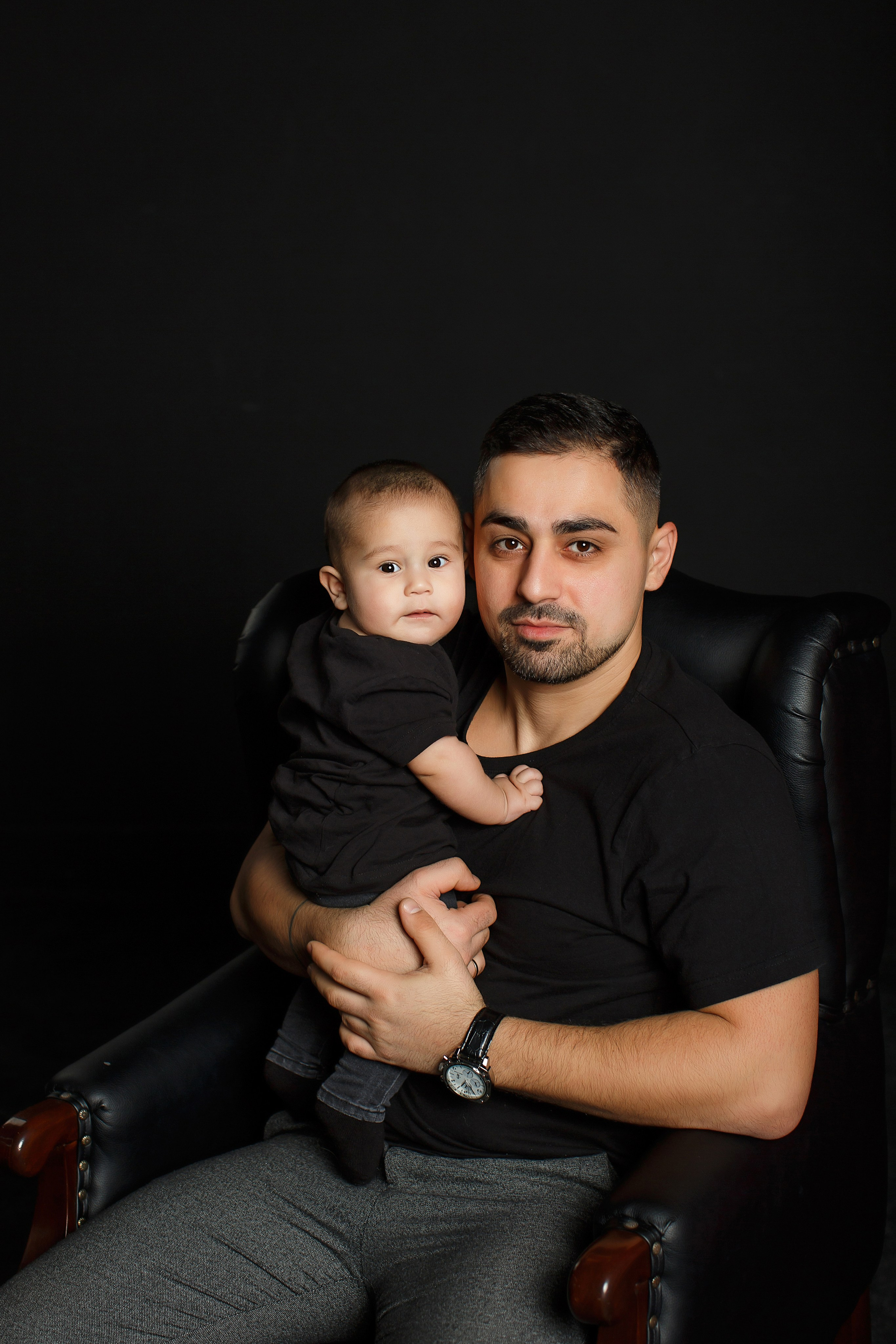 Семейный трендовый портрет. Семейный и детский фотограф в Стерлитамаке Разина Рахмангулова