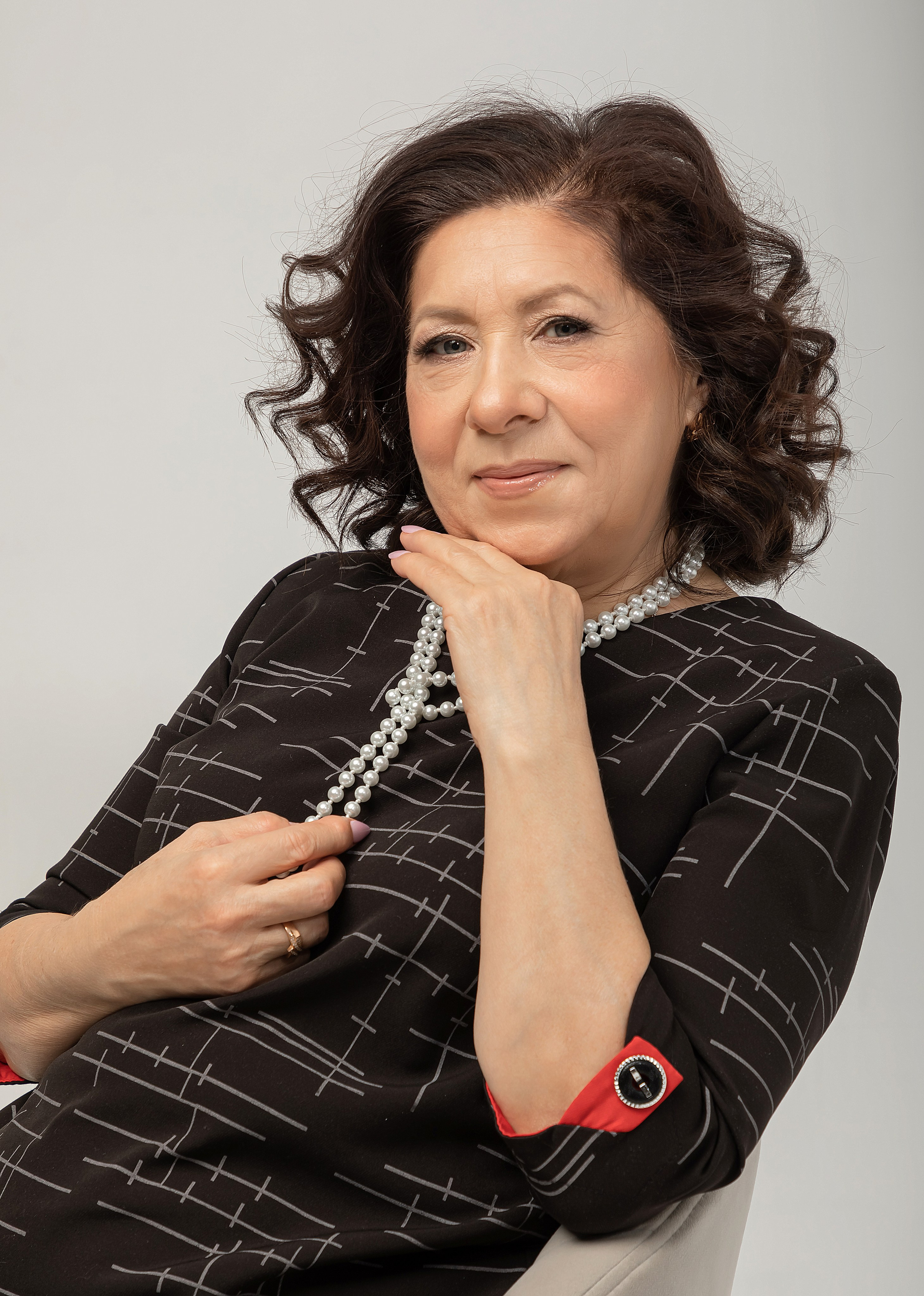 Женская съемка в студии. В возрасте.