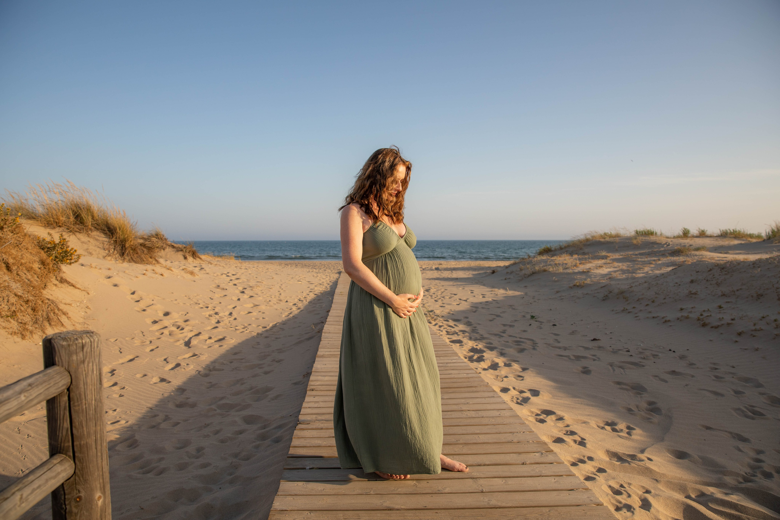An Ocean of Love and Anticipation. Professional Photographer in Portugal. Oksana Lomnova