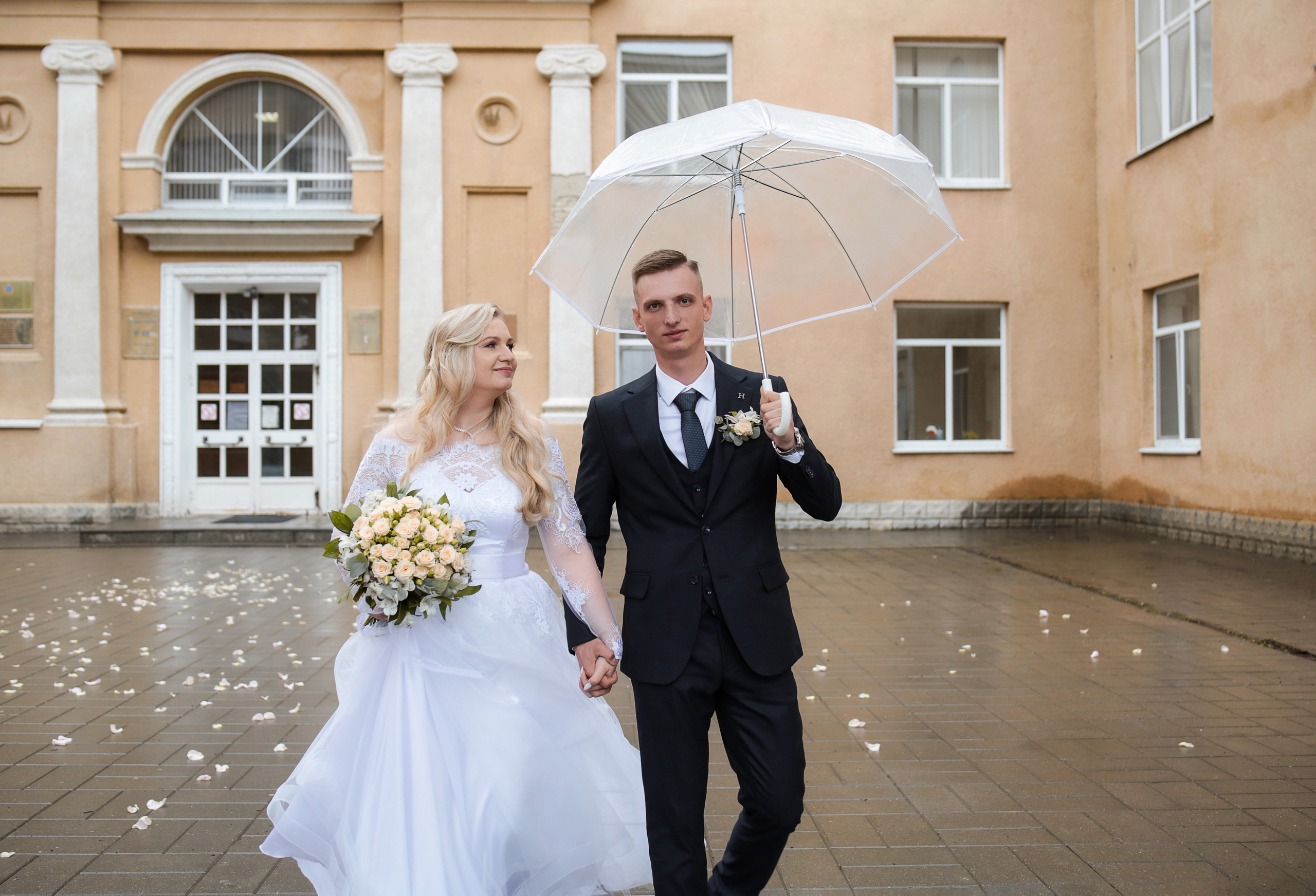 Роман & Анастасия. Семейный фотограф в городе Саратове — Анна