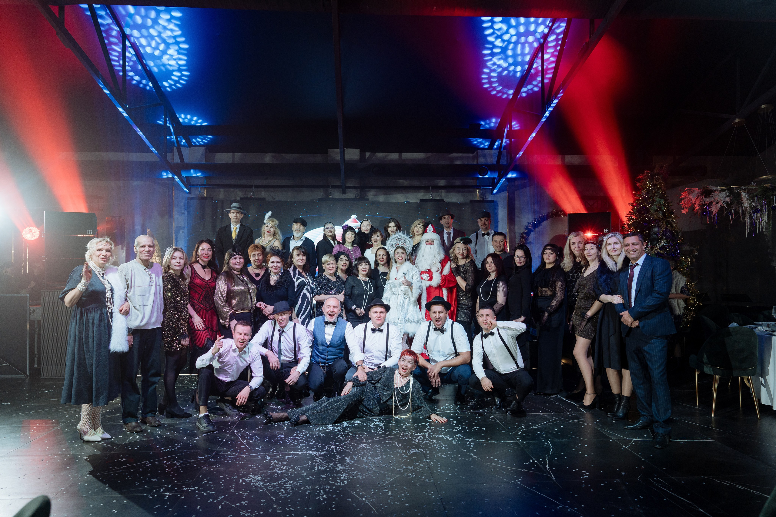 Альбион Тур