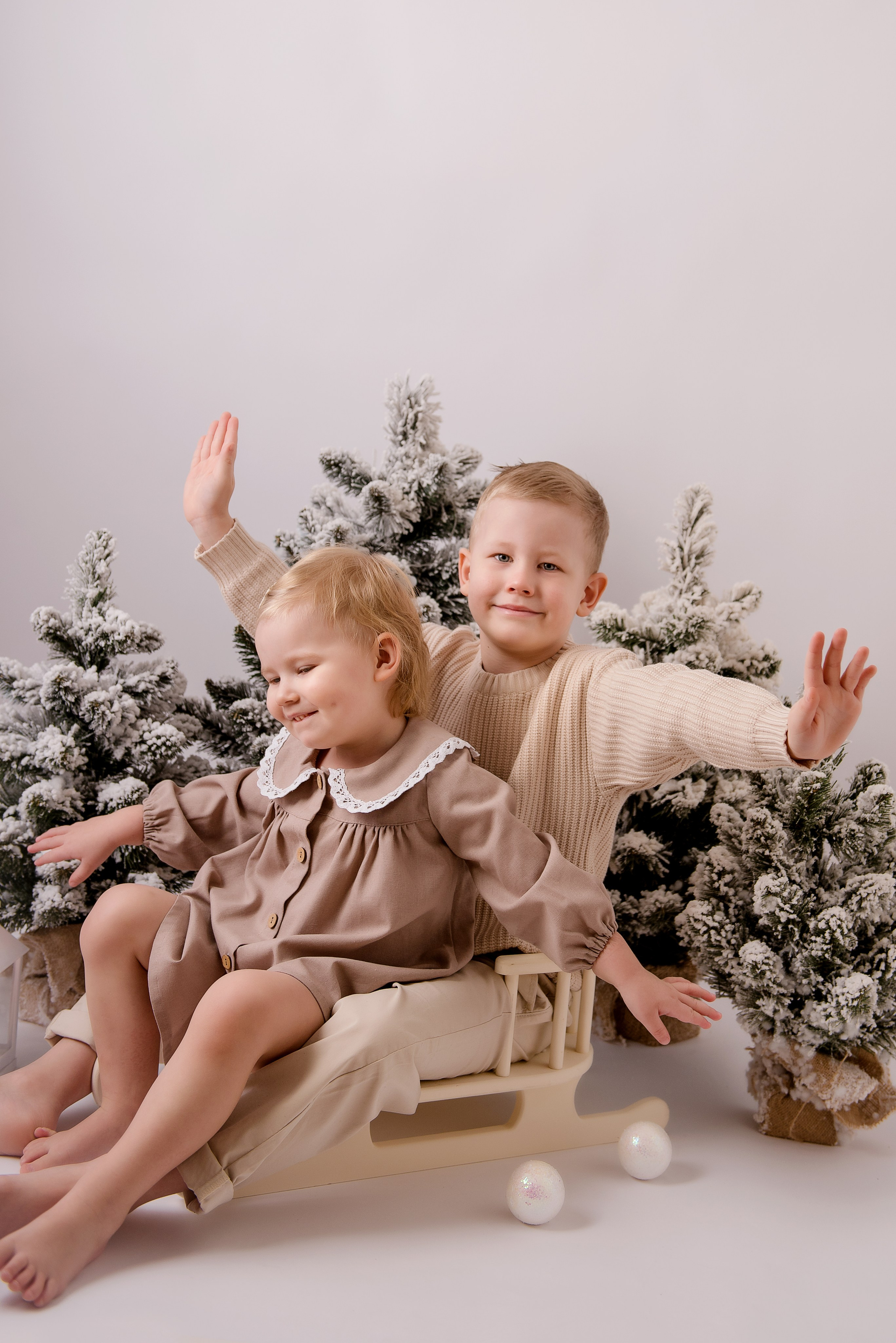 Гоша и Ариша. Детский фотограф в Долгопрудном и Москве