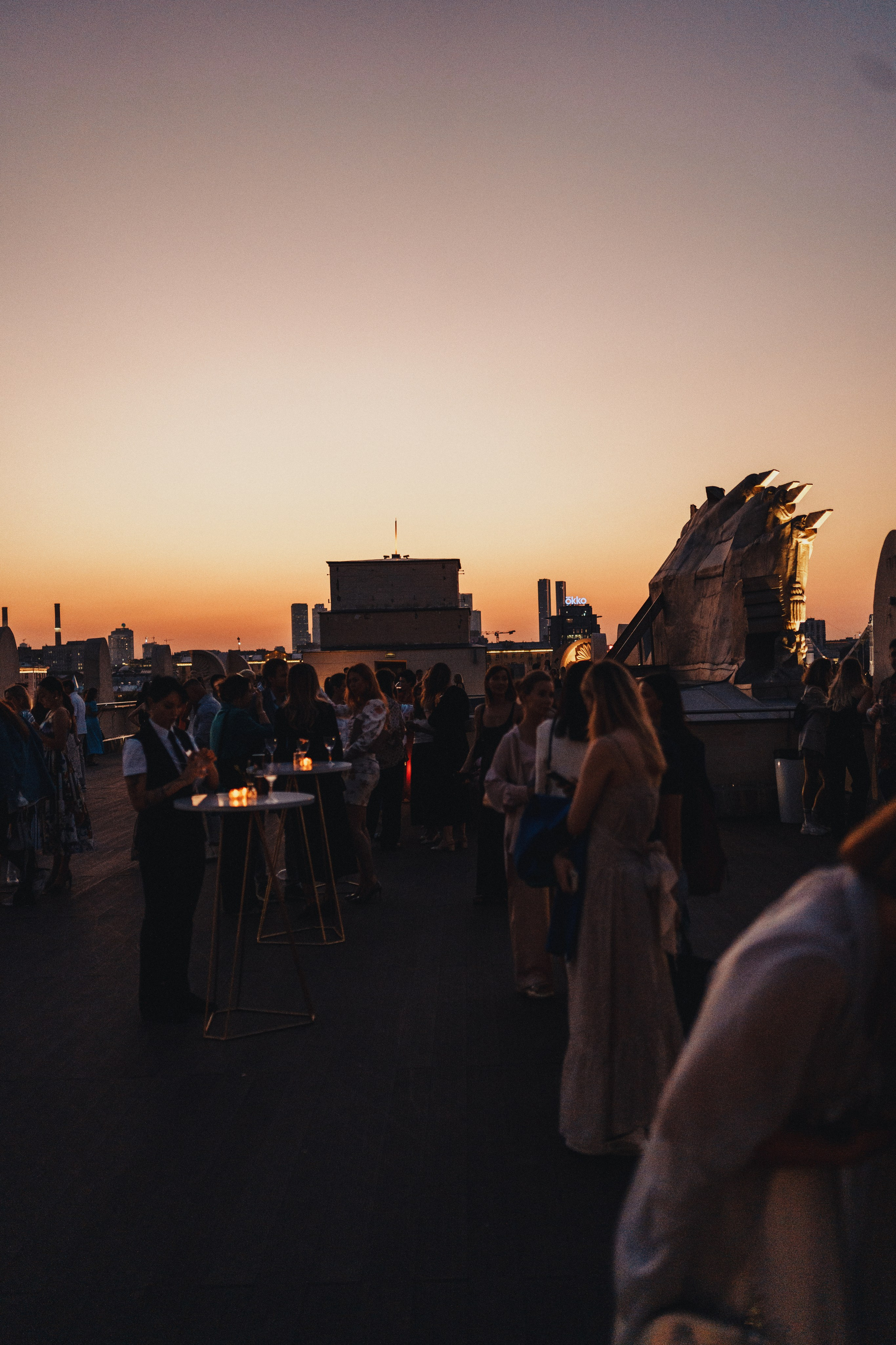 Выставка на крыше Парка Горького. Семейный и детский фотограф и видеограф в Москве, Серпухове и Тарусе Валерия Сорокина