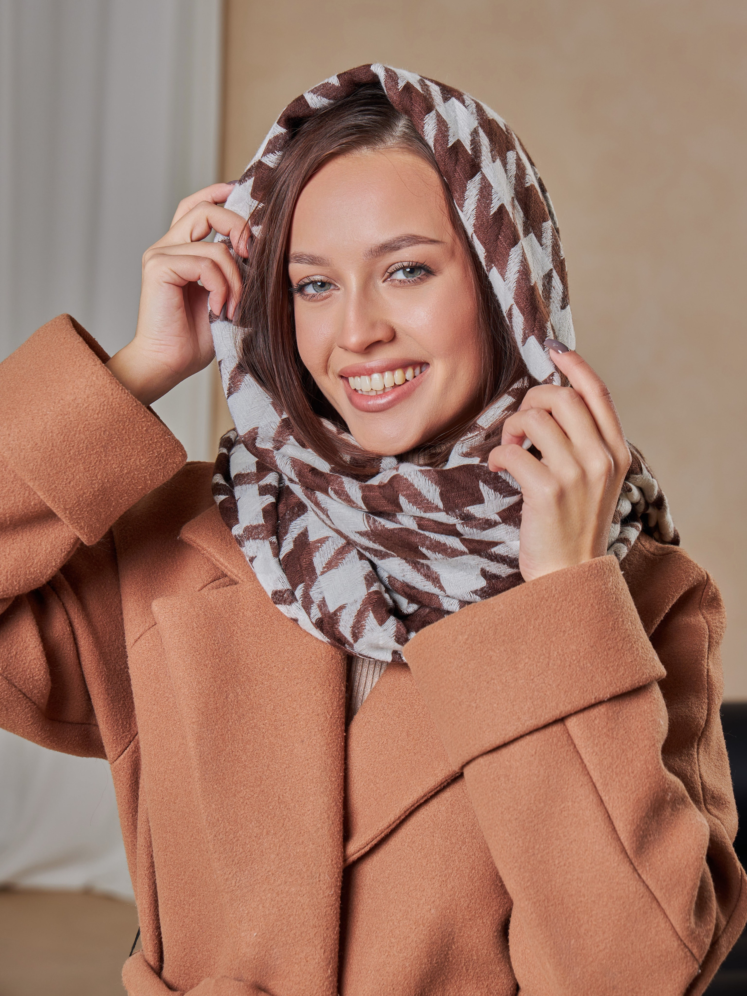 Одежда /маркетплейсы. Рекламный фотограф Ушаков Константин в Краснодаре