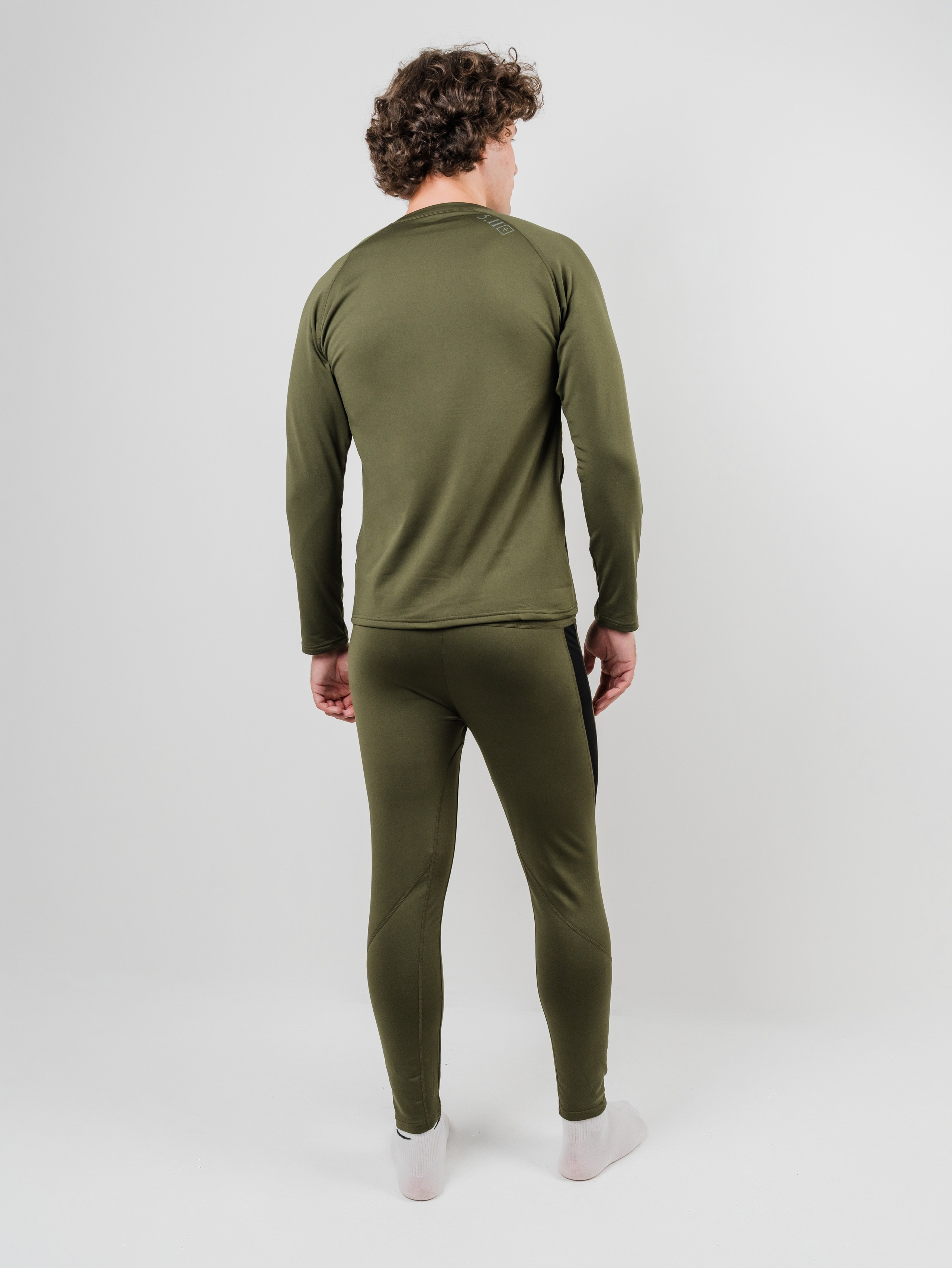 Термобельё. Лев Лекомцев модель