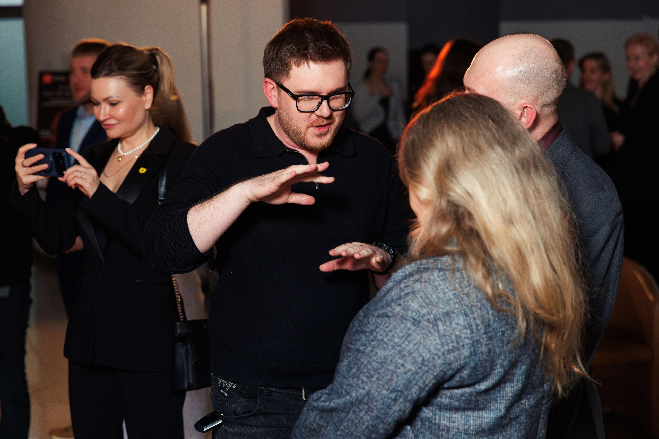 Презентация новой Toyota RAV4. Репортажный и свадебный фотограф в Уфе Павел Кожевников