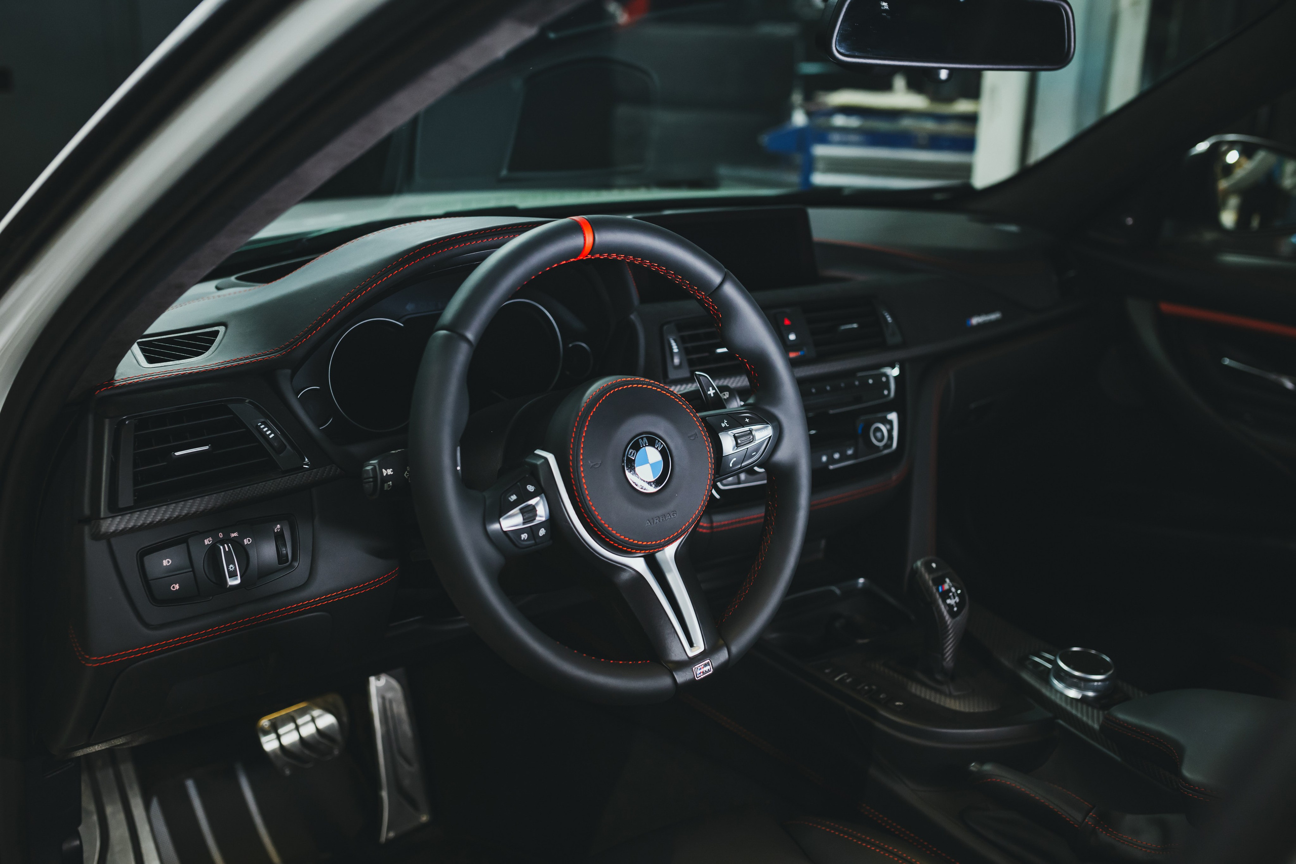 Автомобили и не только. Фотограф в Санкт-Петербурге Дмитрий Брусс