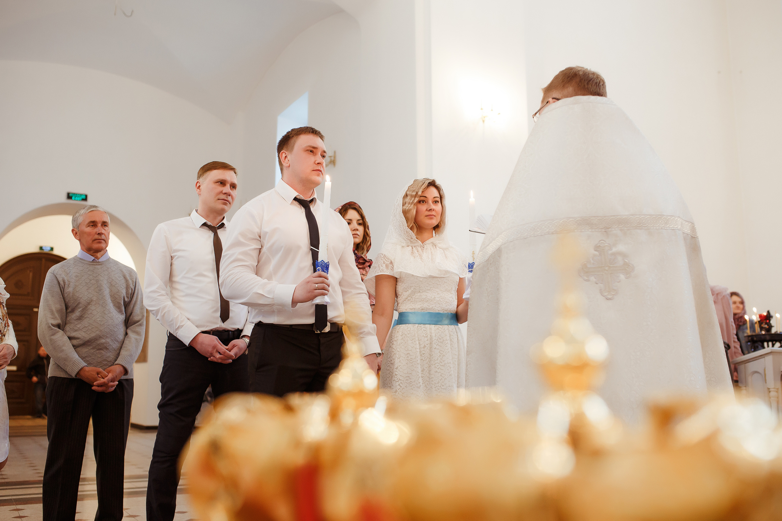 Фотосессия крещения и венчания в храмах Твери. Свадебный и семейный фотограф в Твери и Тверской области