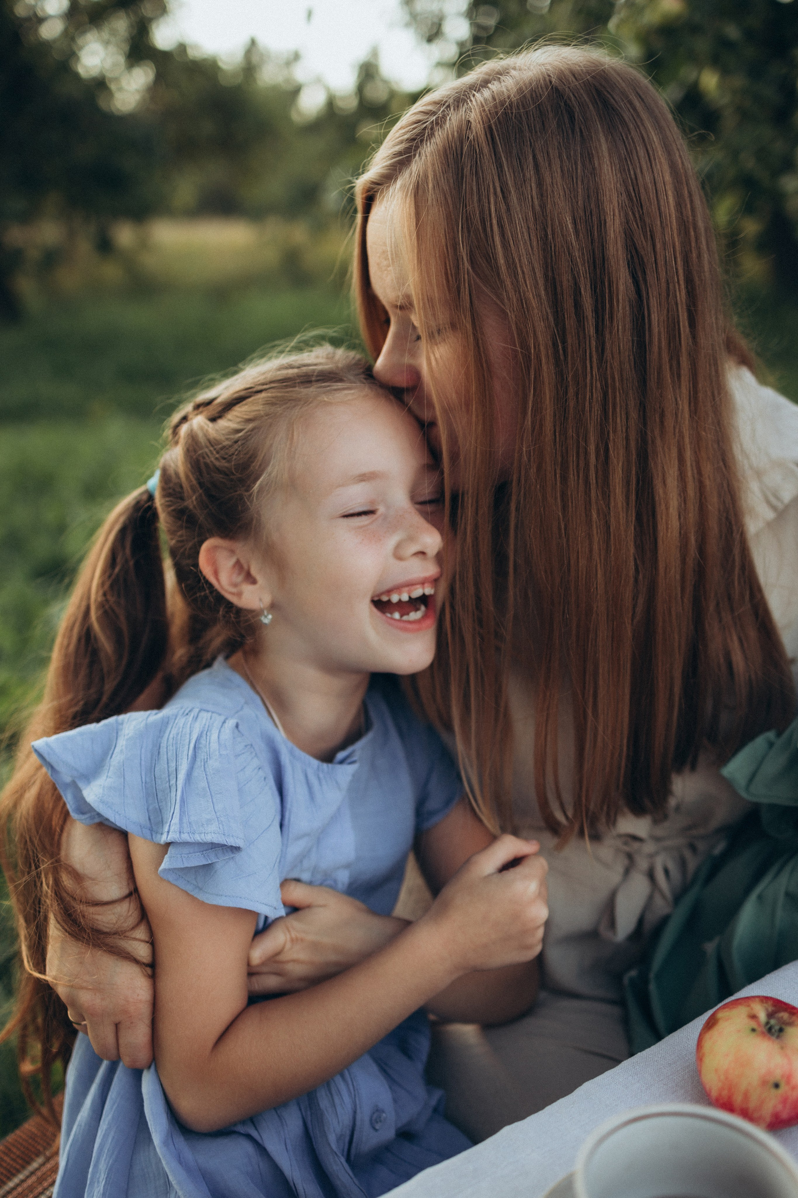 Чаепитие в саду. Фотограф Елена Рябцева