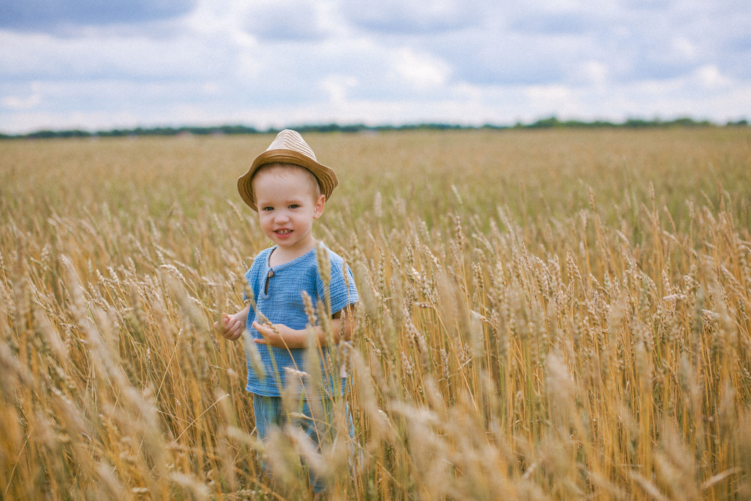 Золотистая пшеница. Семейный и художественный фотограф в Тюмени Юлия Логинова