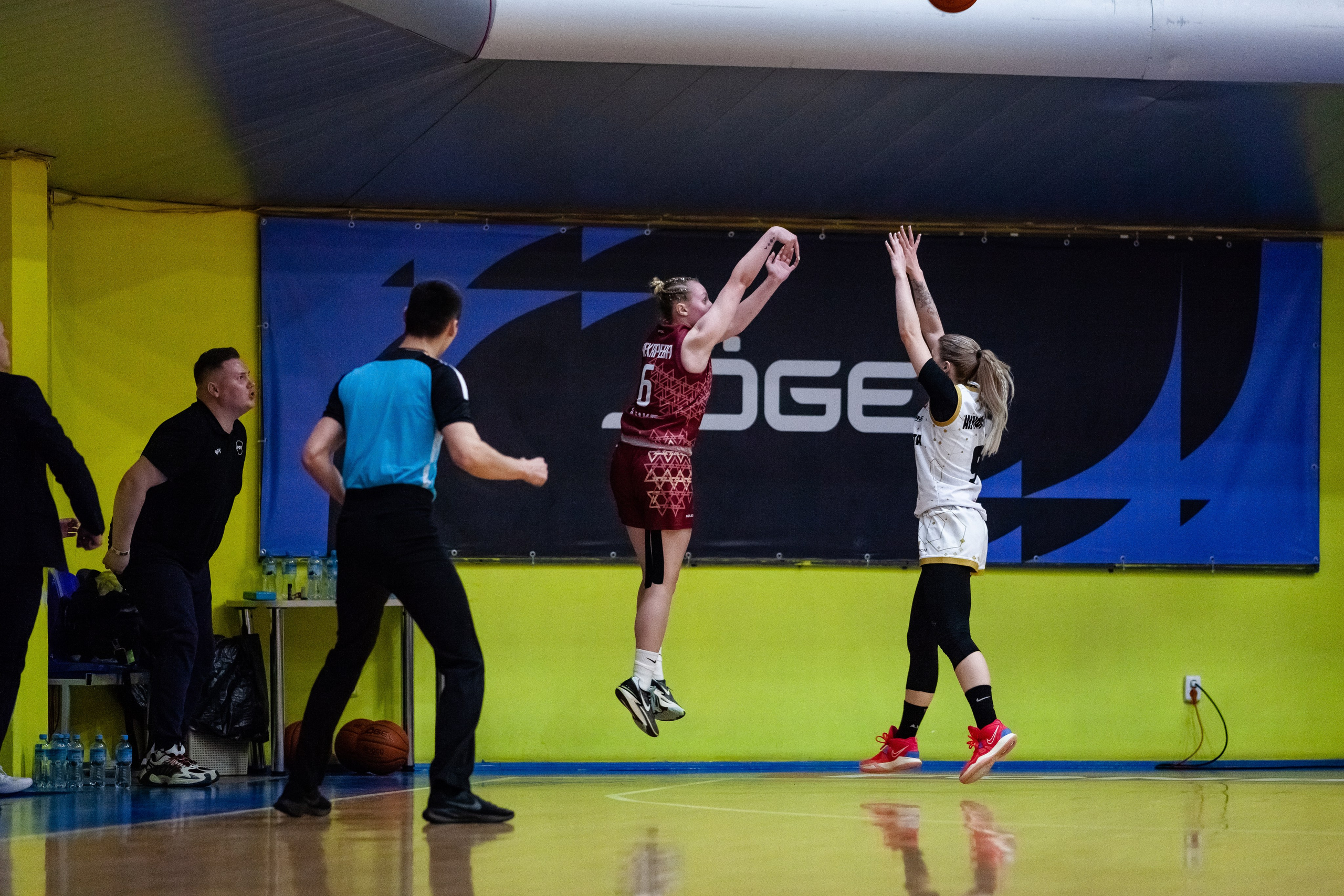 ЧГУ-Атланта — Славянка. Фотография