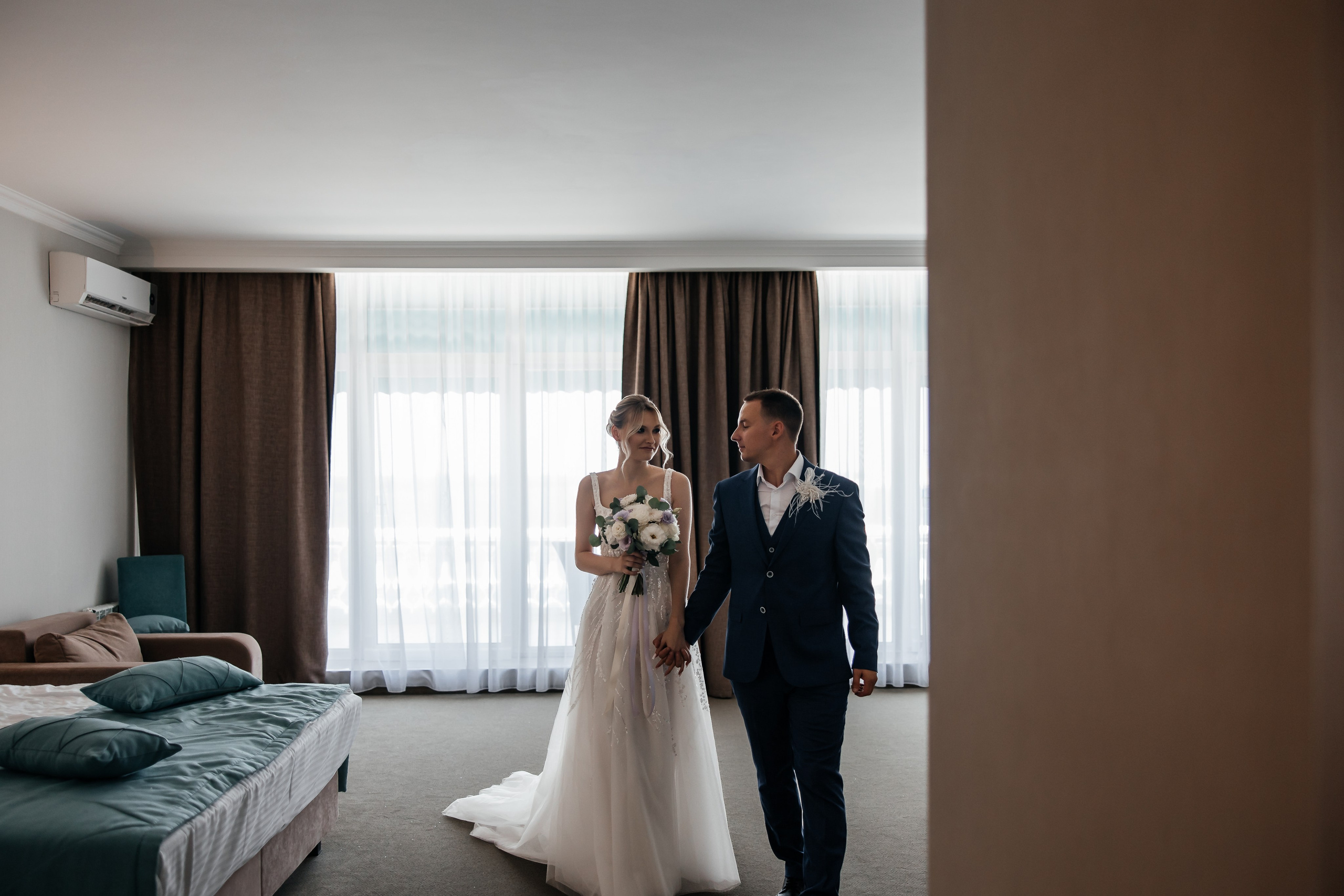 Анонс свадьбы Елены и Владислава. Свадебный фотограф в Крыму и Севастополе Ольга Баскакова