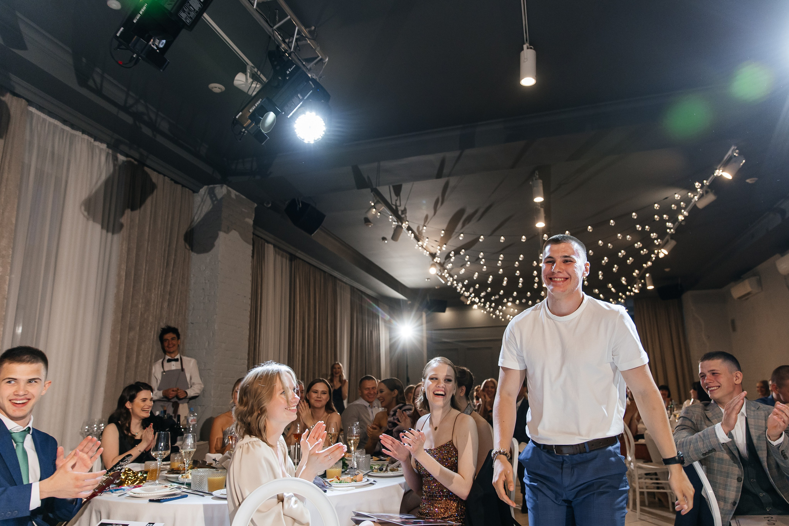 2023-06-23 Выпускной МБОУ СОШ № 10. Фотограф в Красноярске