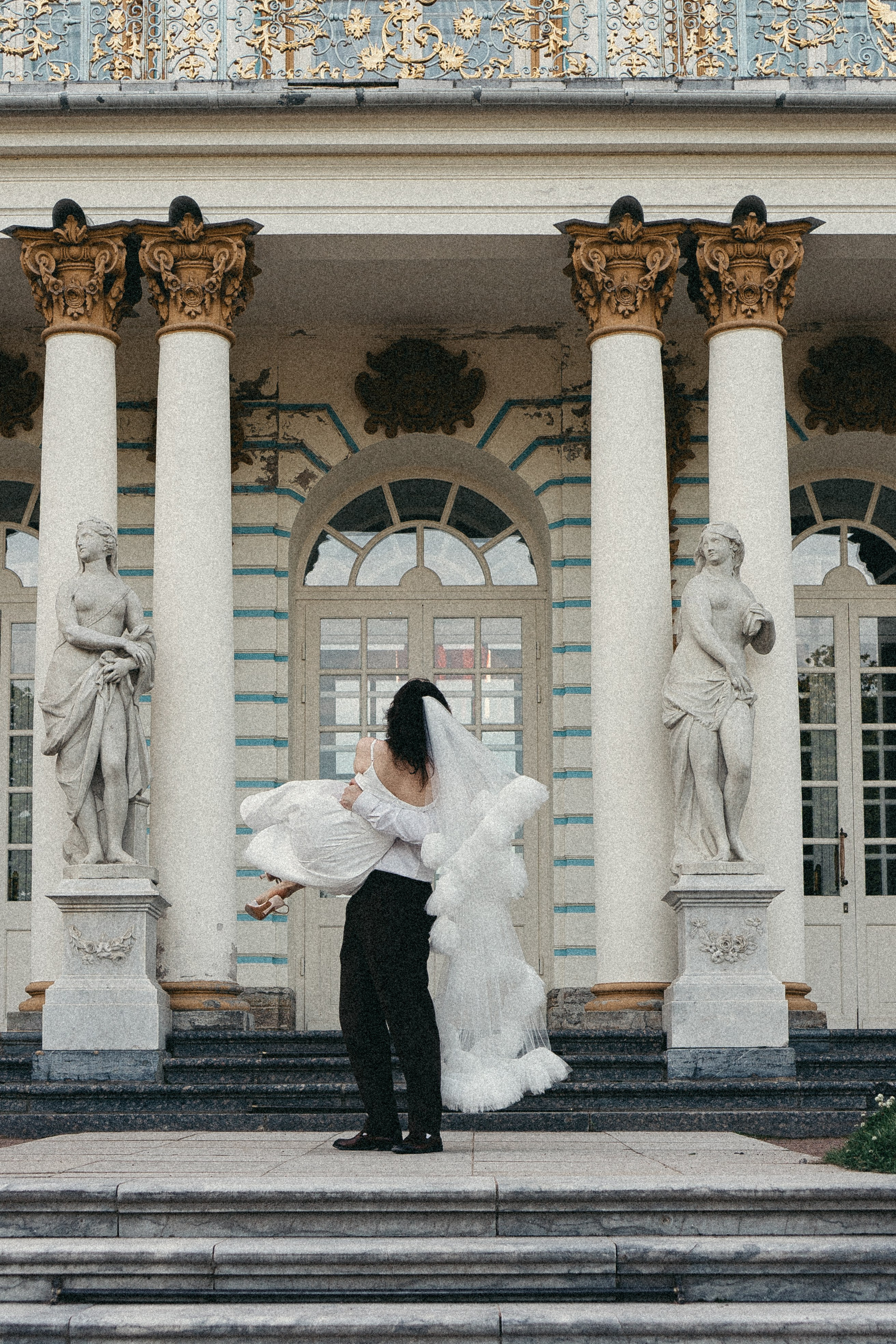 СВАДЕБНАЯ ФОТОСЕСИСИЯ В ГОРОДЕ ПУШКИН. Профессиональный фотограф, Санкт-Петербург — Виктория Богомолова