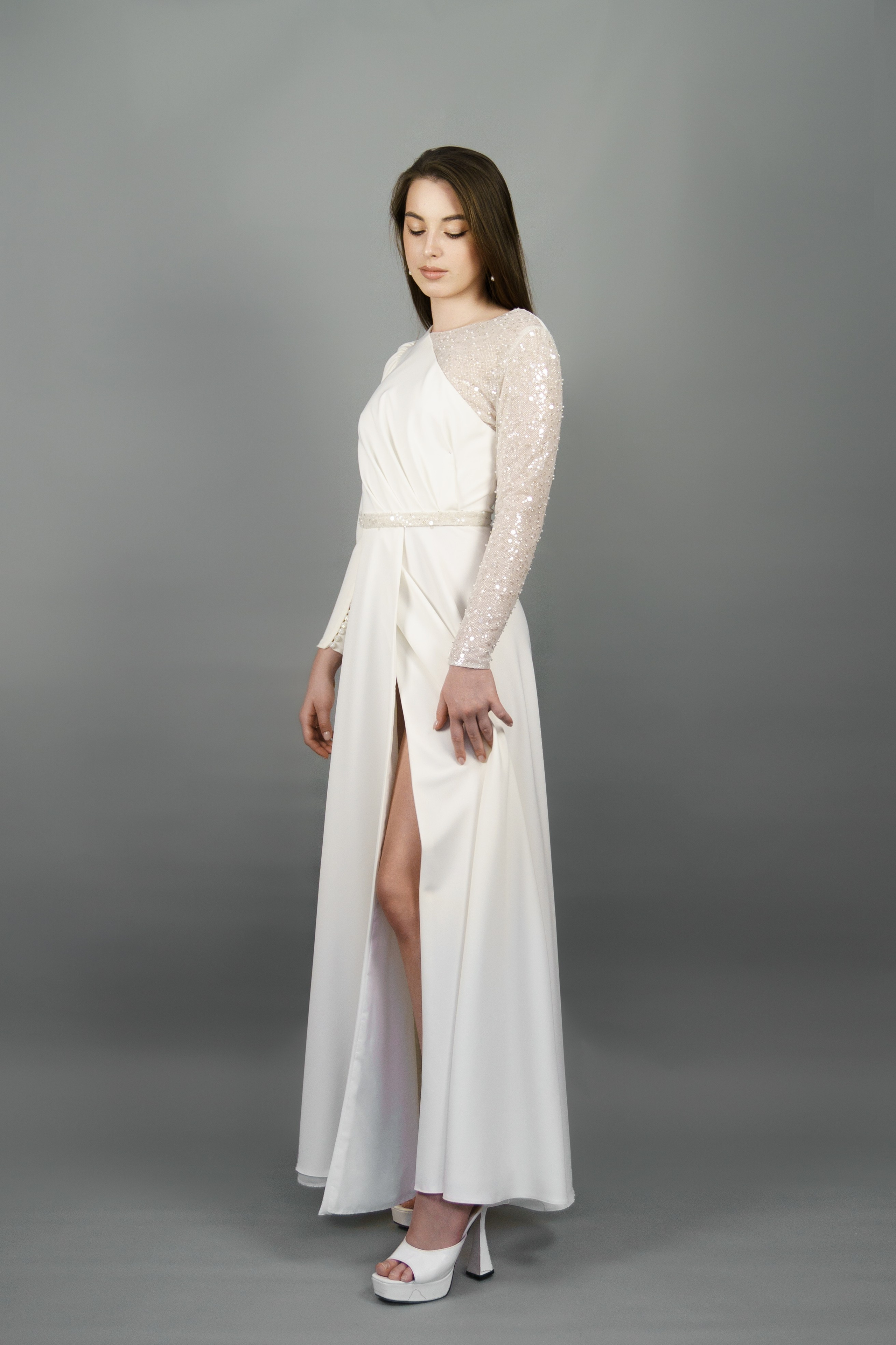 Свадебный салон " Моя свадьба ". Свадебный фотограф в Москве Кристина Чехова