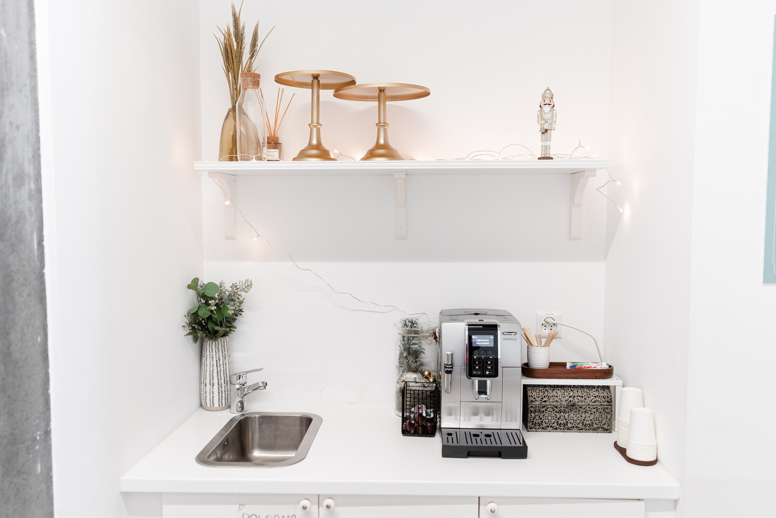 Commercial Photographer Geneva | Interior, Business & Restaurant Photography. Professional Wedding Photographer Geneva & Romande Switzerland | Tanya Creator