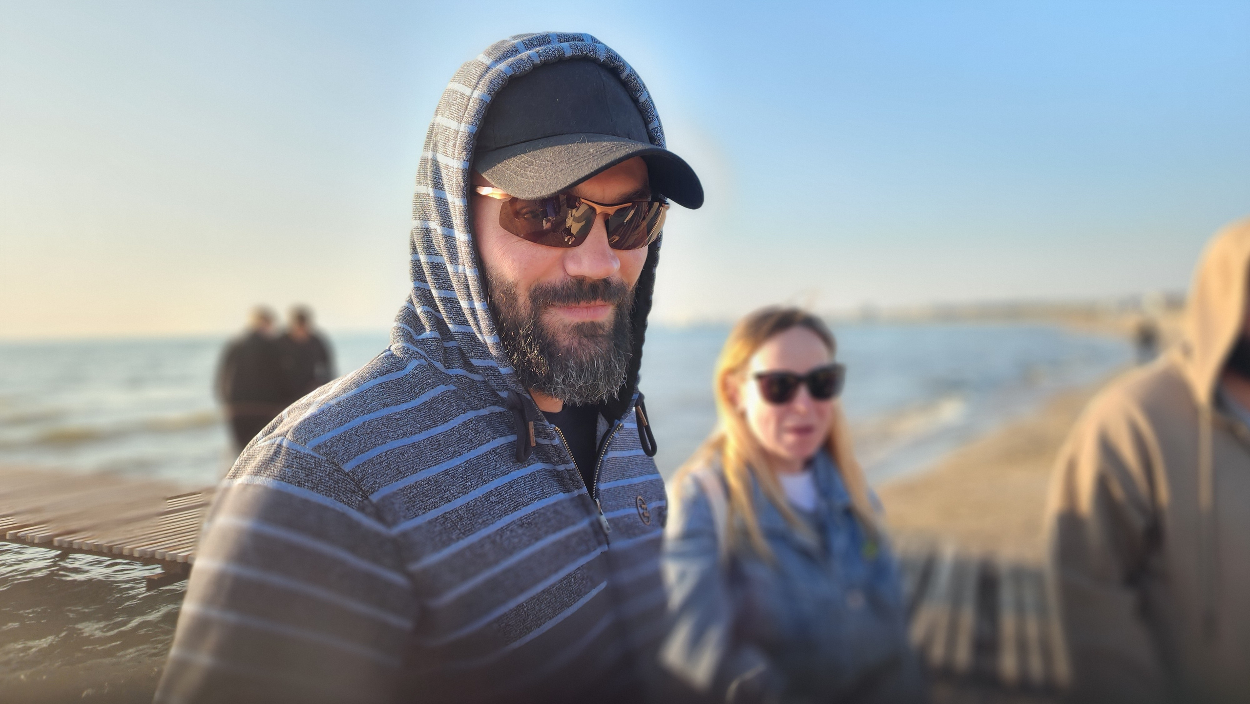 2025-04-24 Анапа: Море. Собор Отрасли