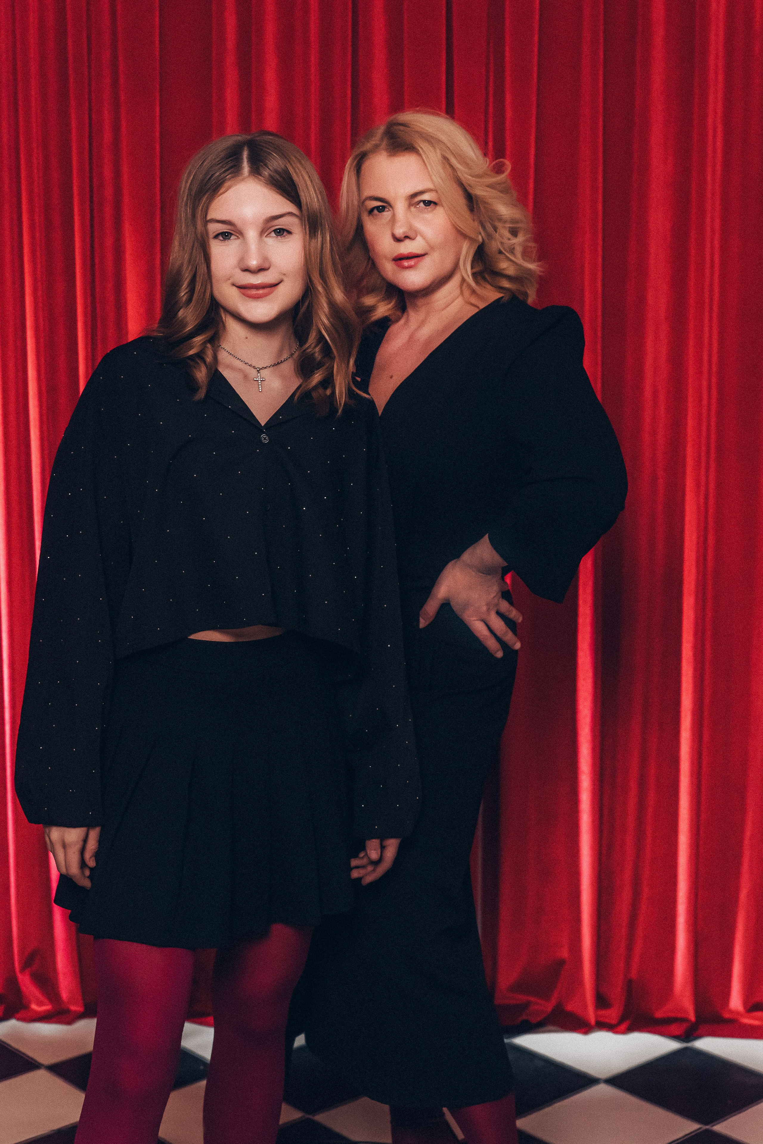 ИРИНА и АЛИСА. Ольга Козлова фотограф Волгоград olkiny-fotki.ru