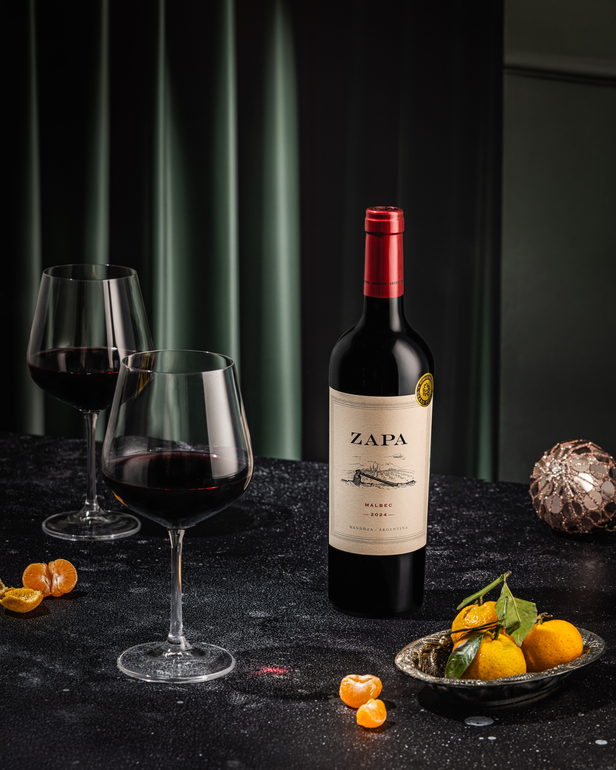 Стекло, бутылки, банки. Фудфотограф и предметный фотограф в Нижнем Новгороде Надежда Серова